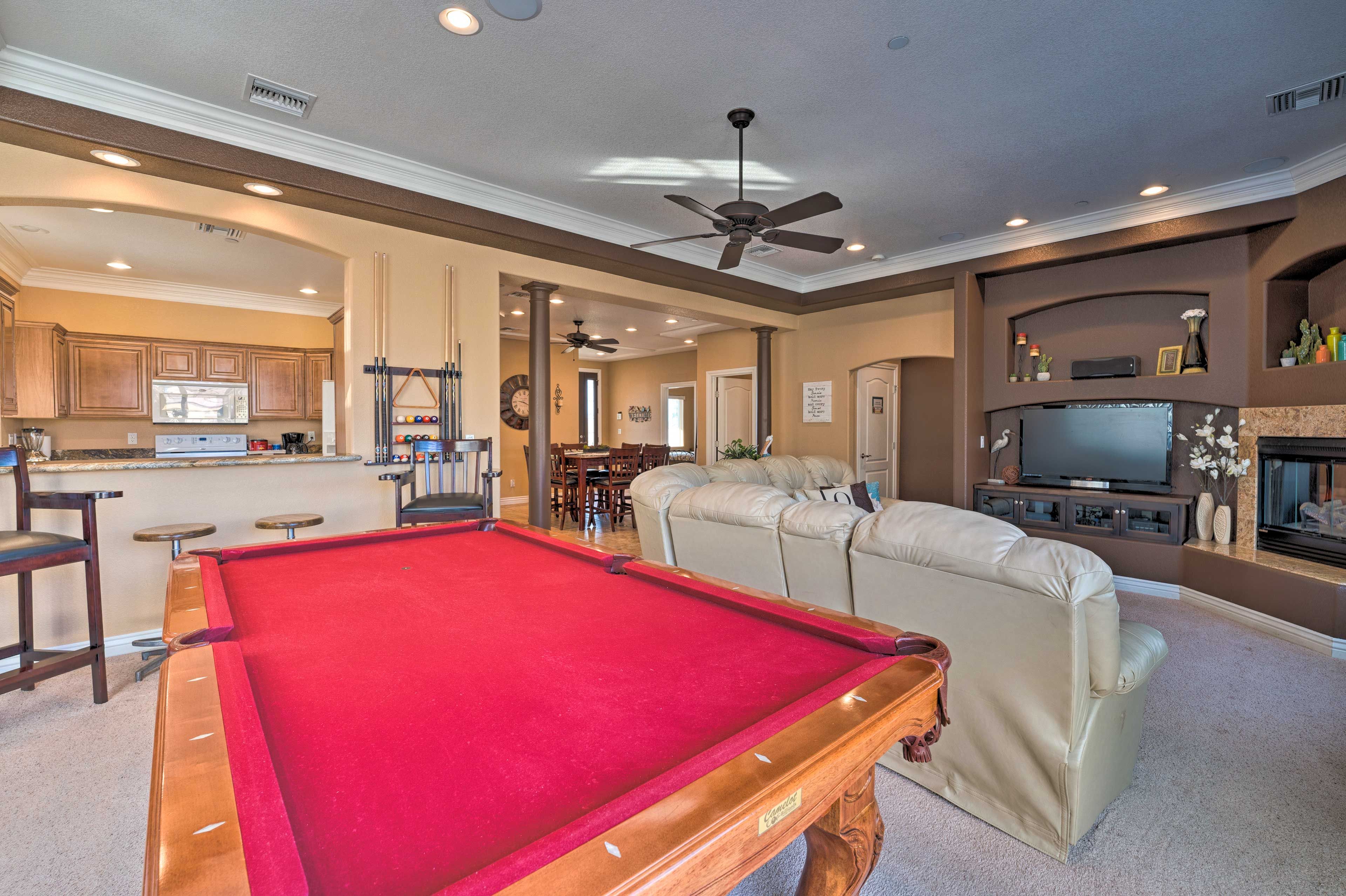Bullhead City Vacation Rental | 4BD | 3BA | Steps Required