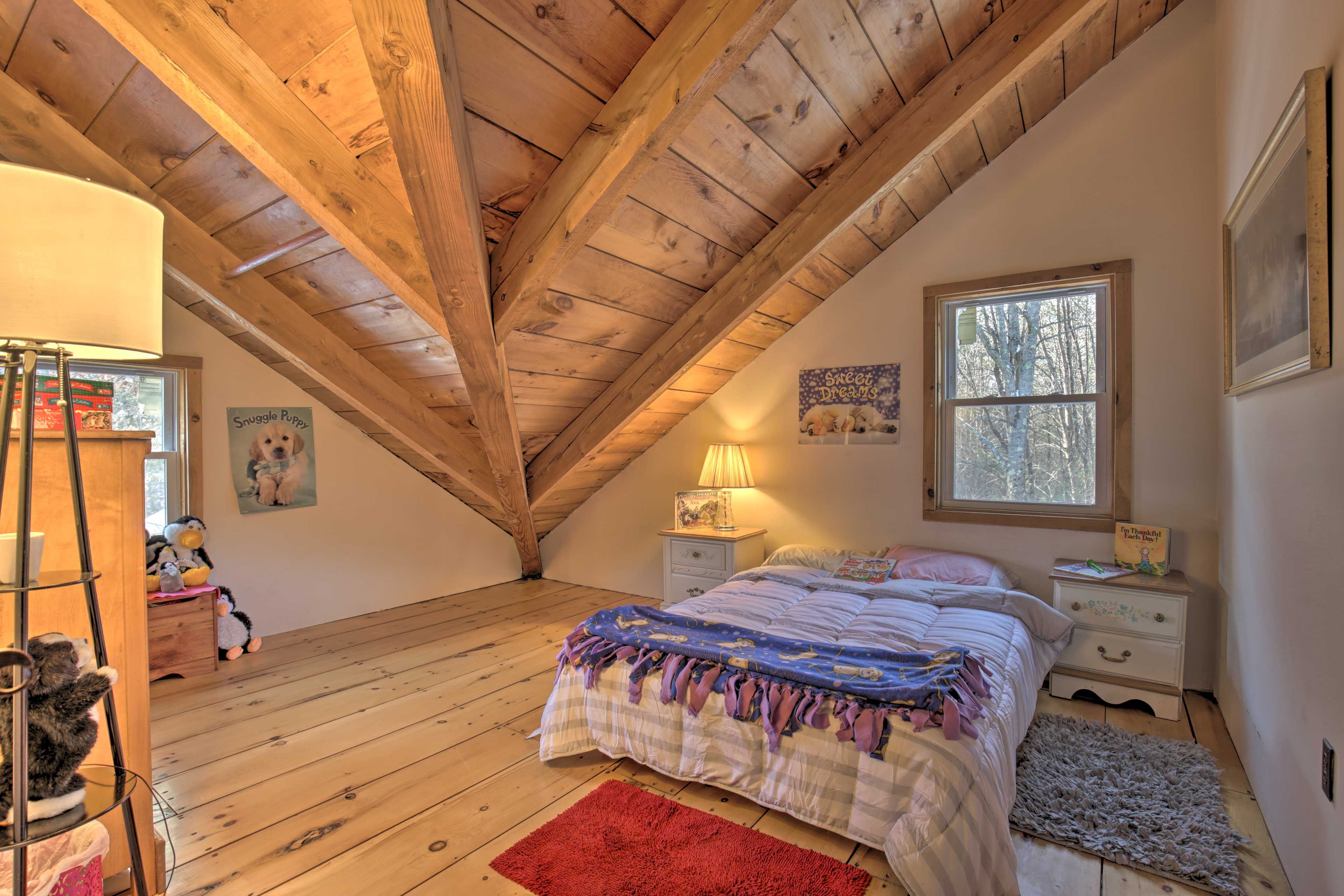 Bedroom 2 | Full Bed | 2nd Floor