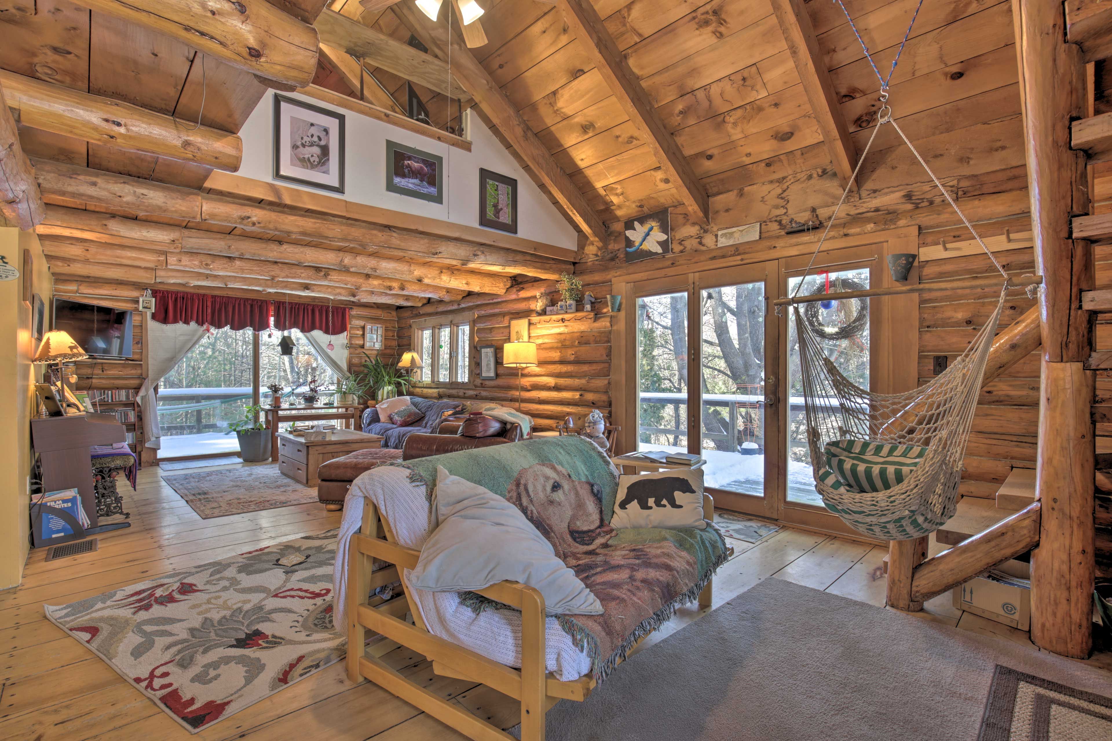 Living Room | Wood-Burning Fireplace