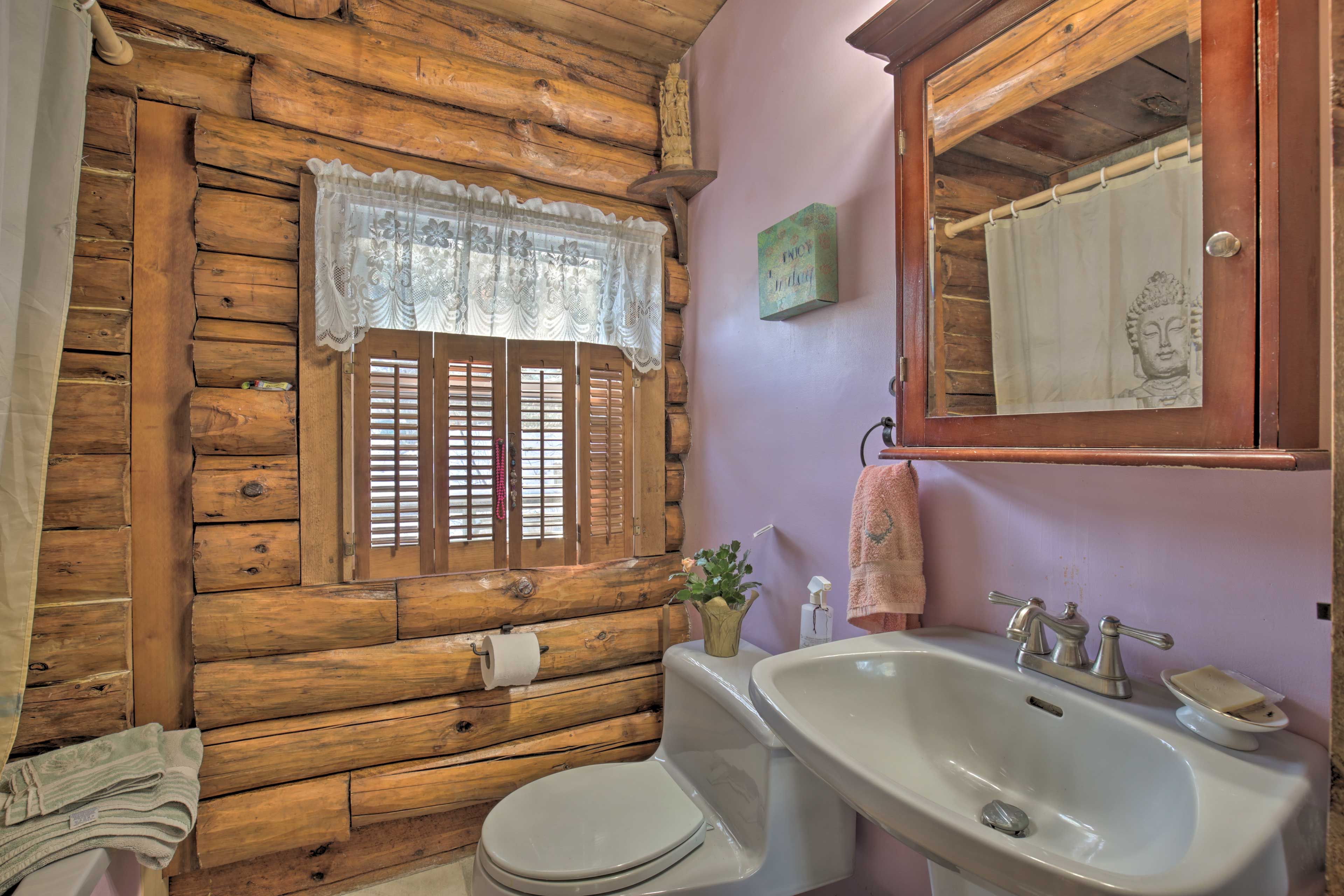 Bathroom | Towels Provided | 1st Floor