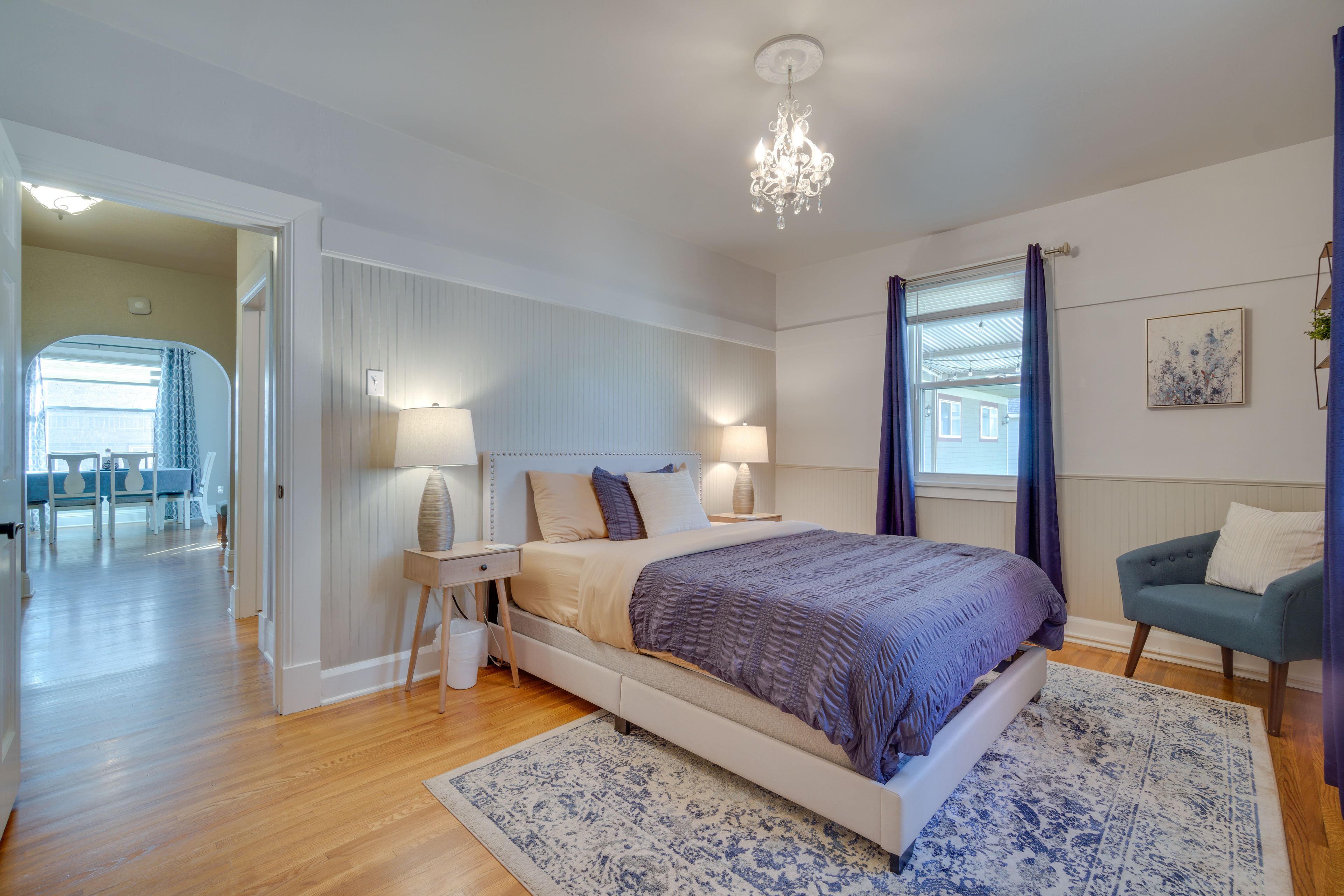Bedroom 4 | Queen Bed