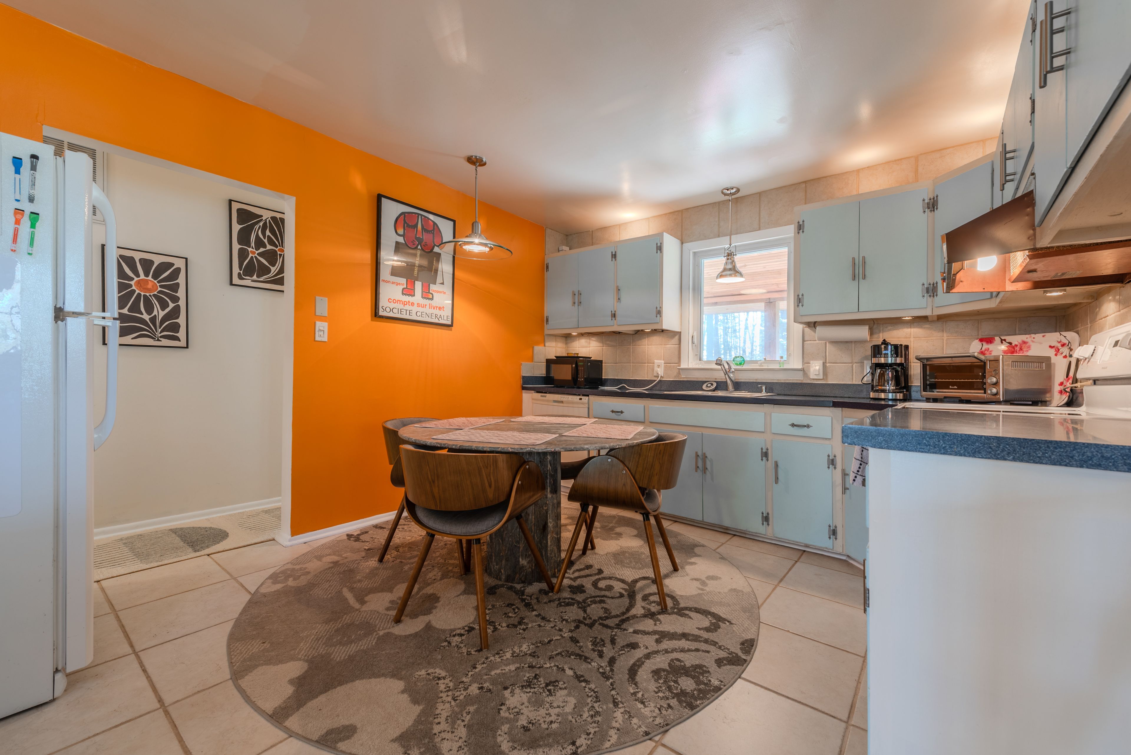 Kitchen | Drip Coffee Maker | Electric Kettle | Toaster | Dining Table