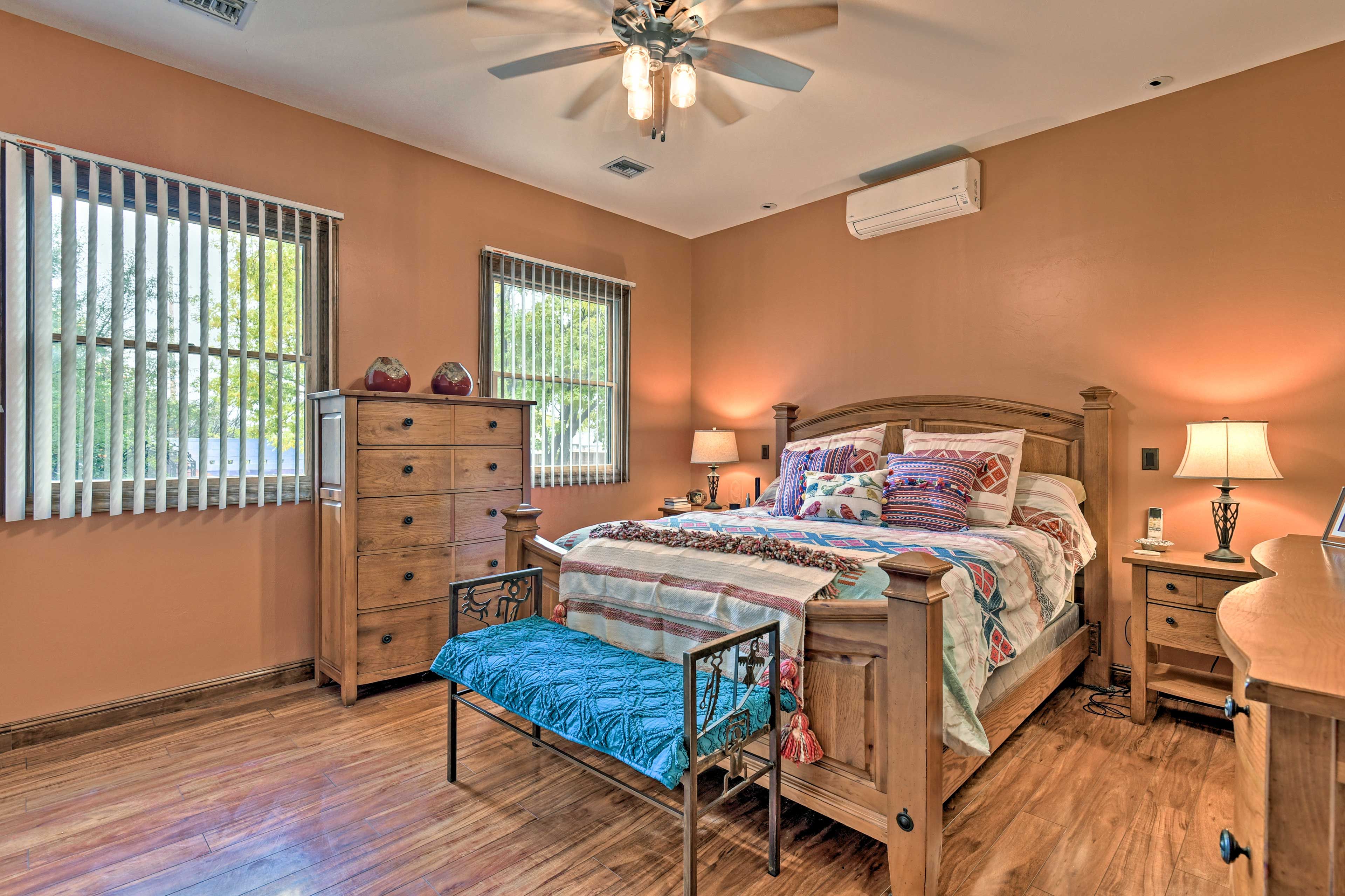 Bedroom 1 | California King Bed
