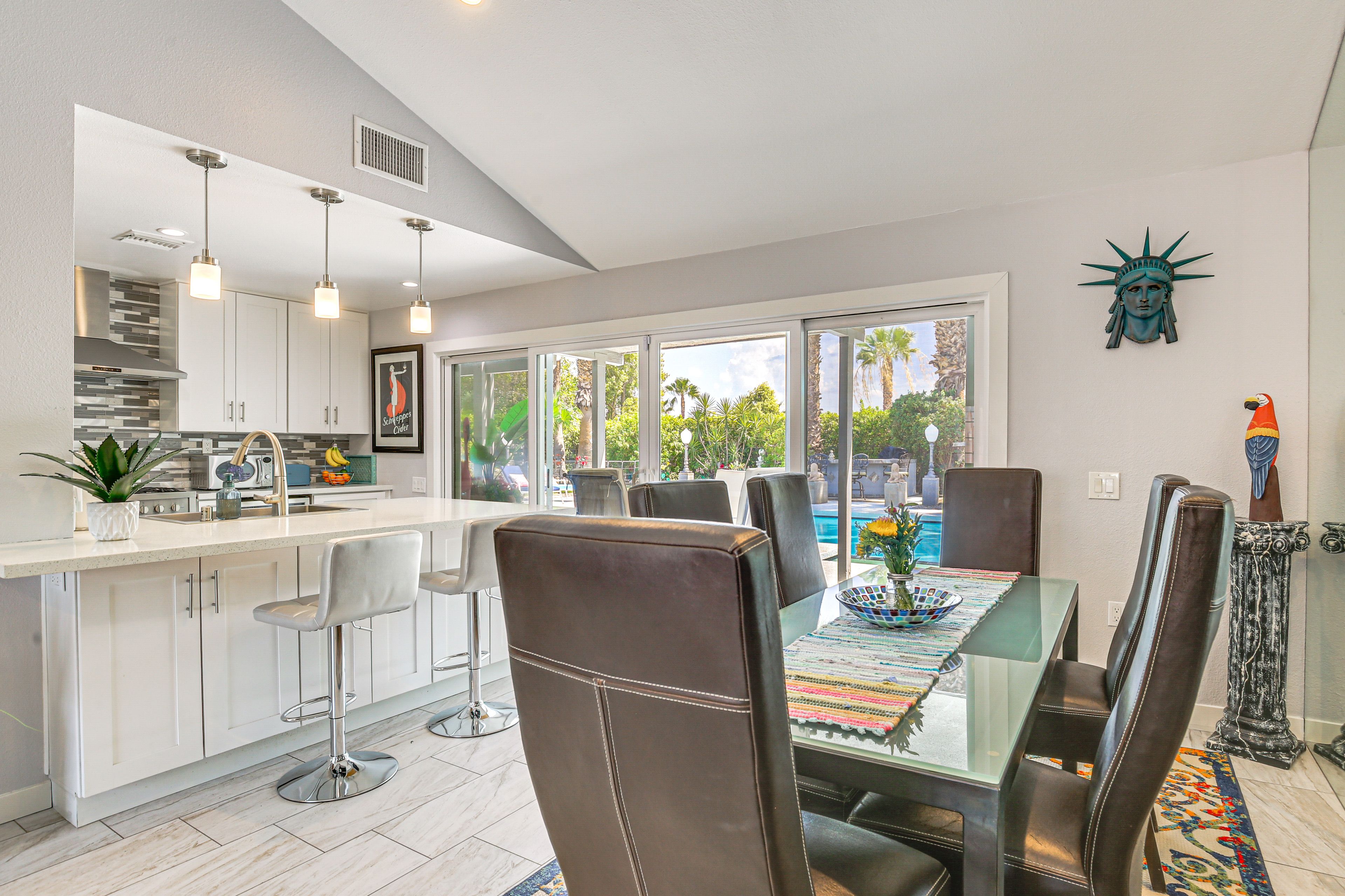 Dining Space | Dishware/Flatware
