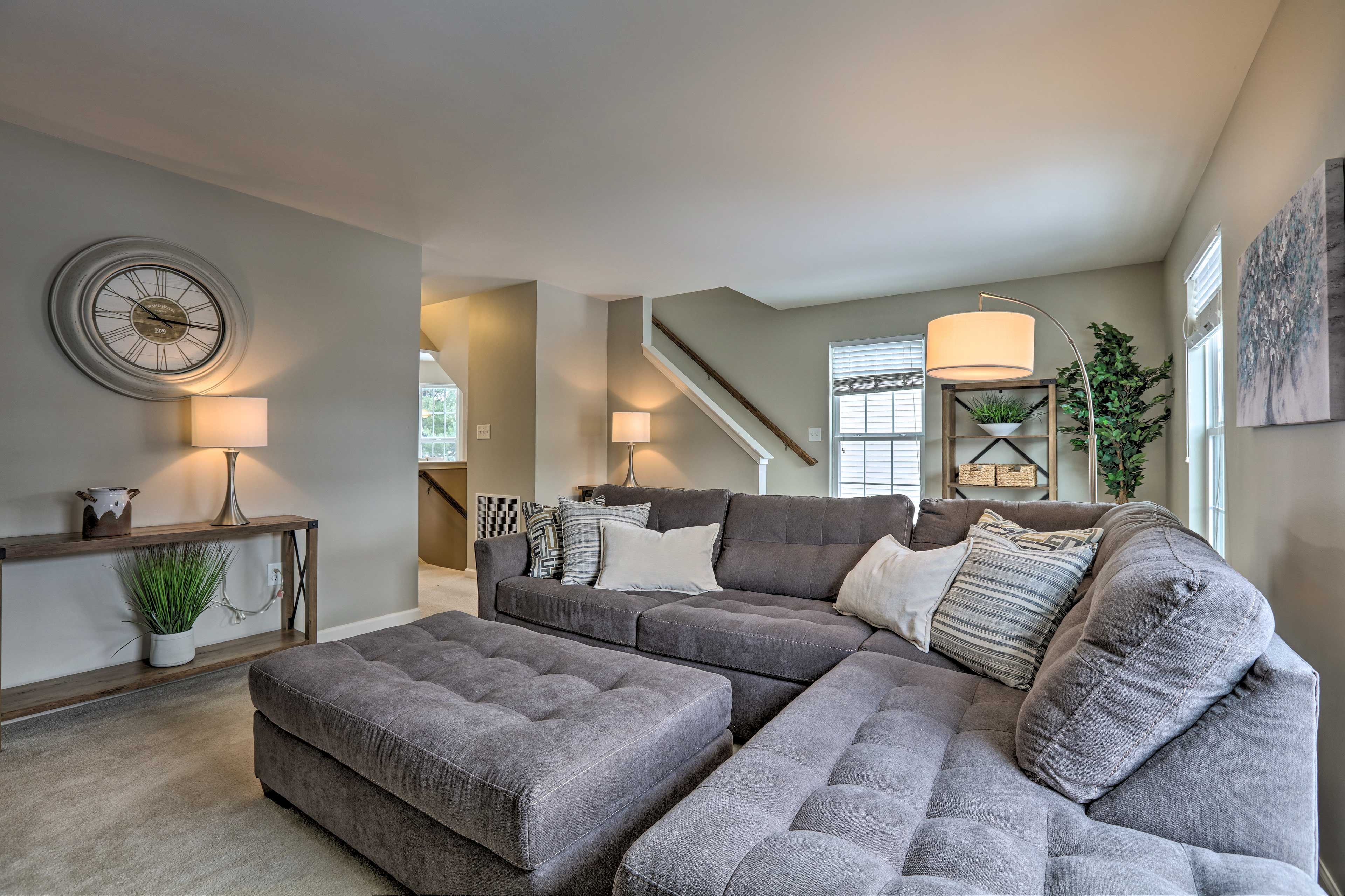 Bellefonte Vacation Rental | 3BR | 4BA | 1,650 Sq Ft | Stairs Required