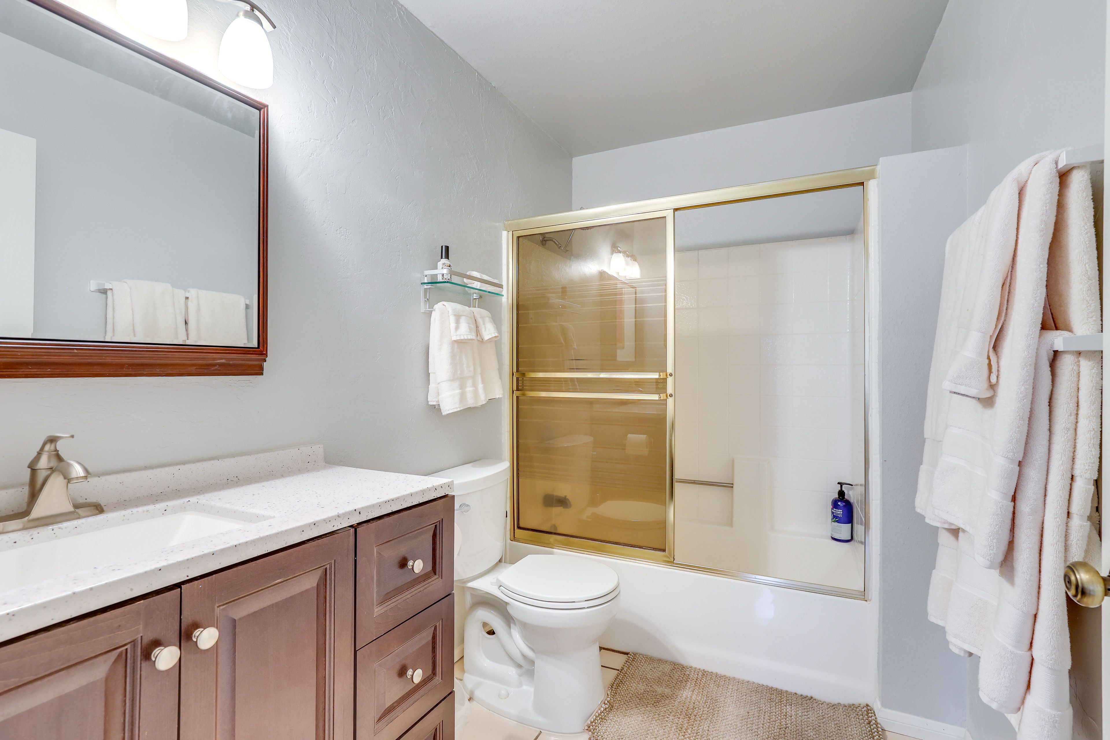 Full Bathroom