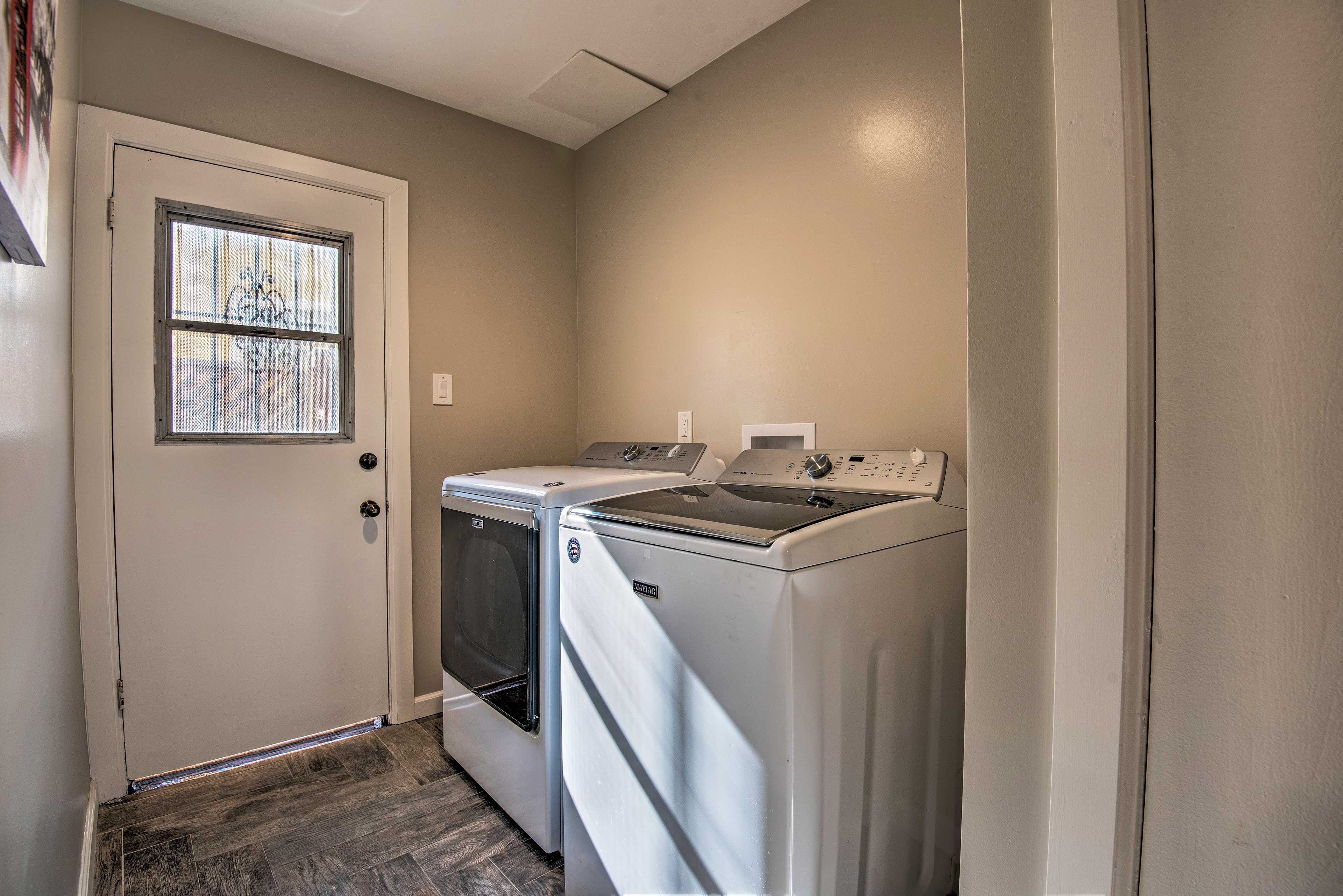 This washer dryer combo ensures you never leave the house with dirty laundry.