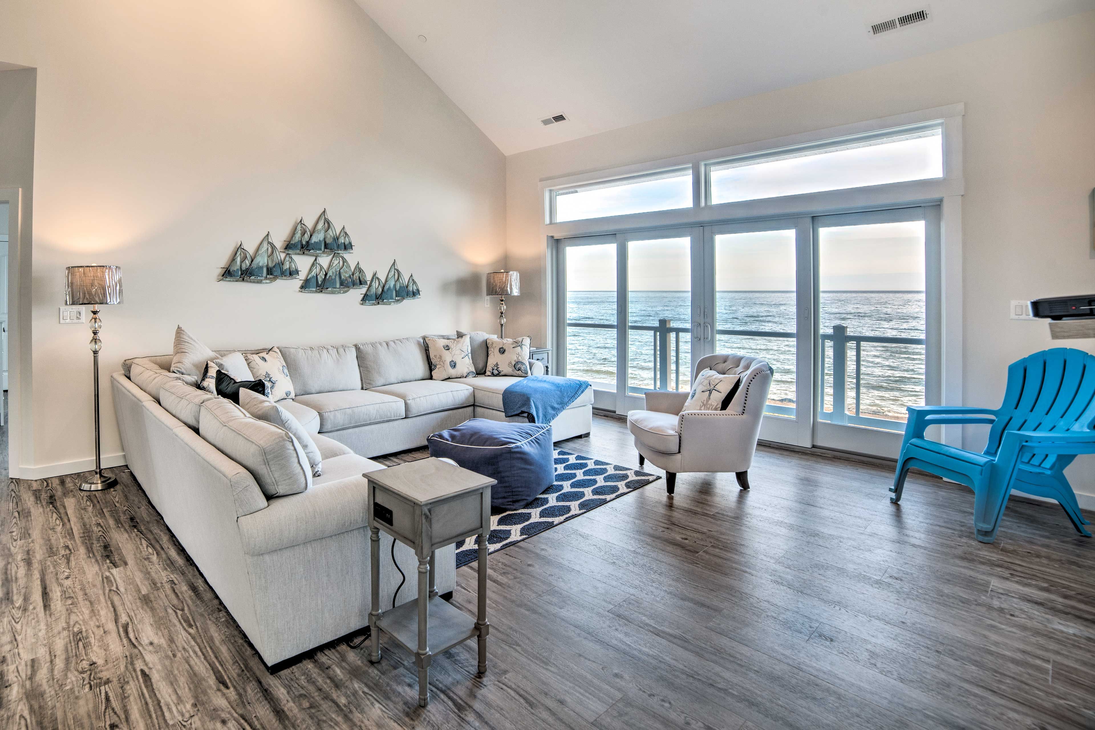 Ridge Vacation Rental | 4BR | 4.5BA | 3,000 Sq Ft | 5 Steps Required to Access