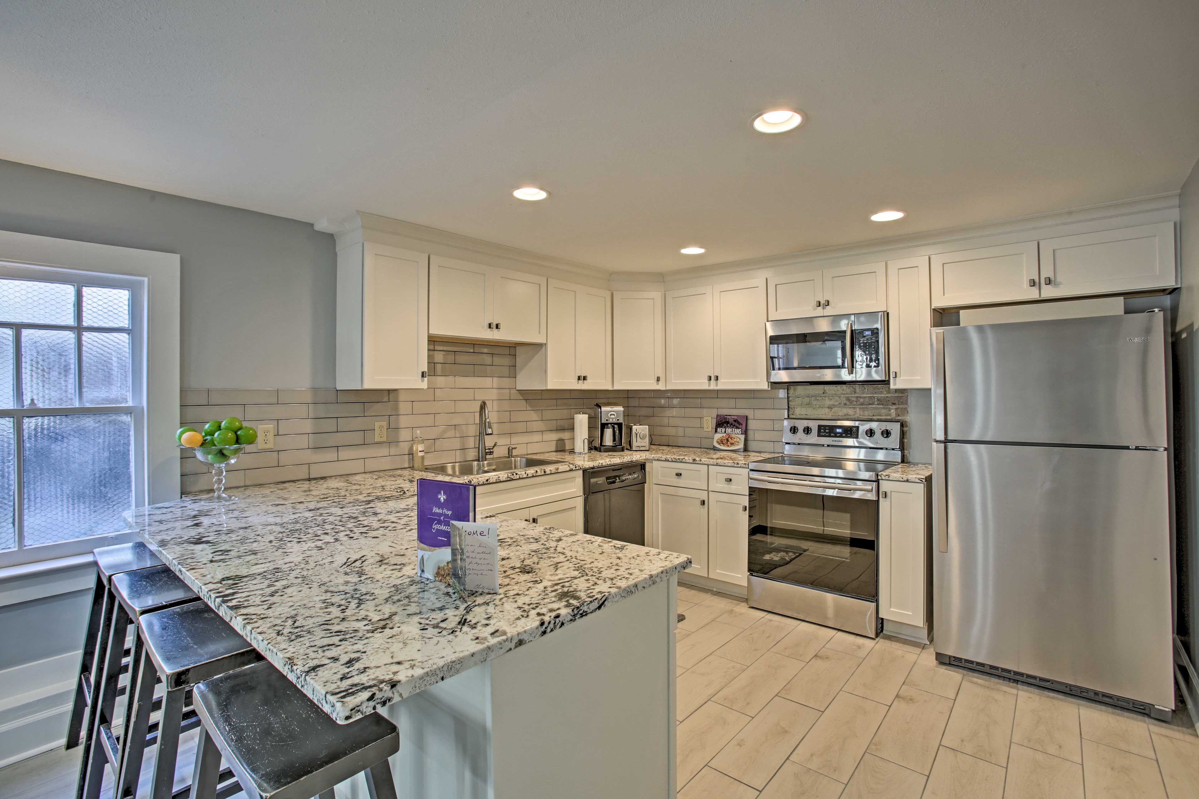 The newly renovated fully equipped kitchen inspires culinary creativity!