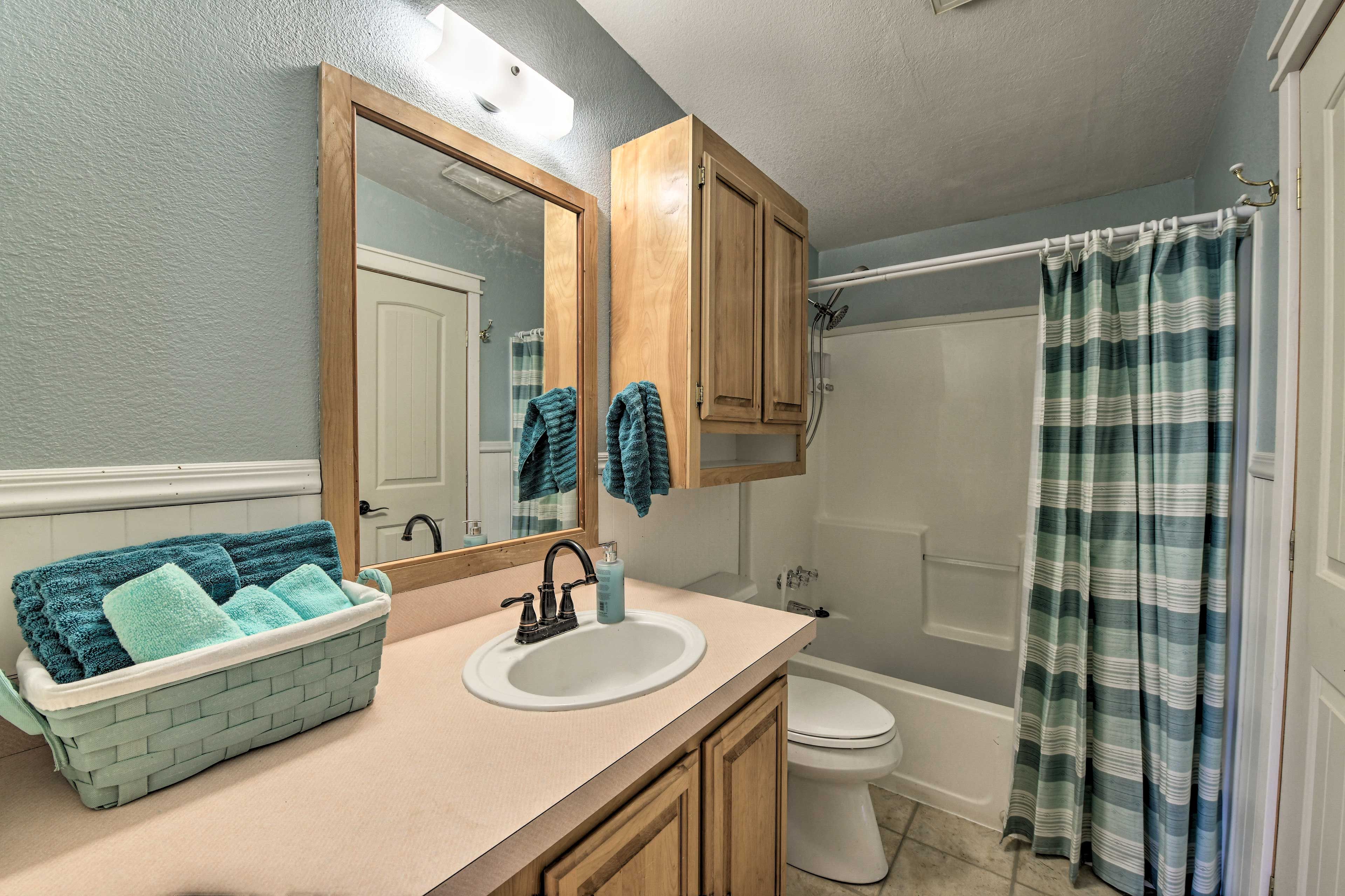 Full Bathroom