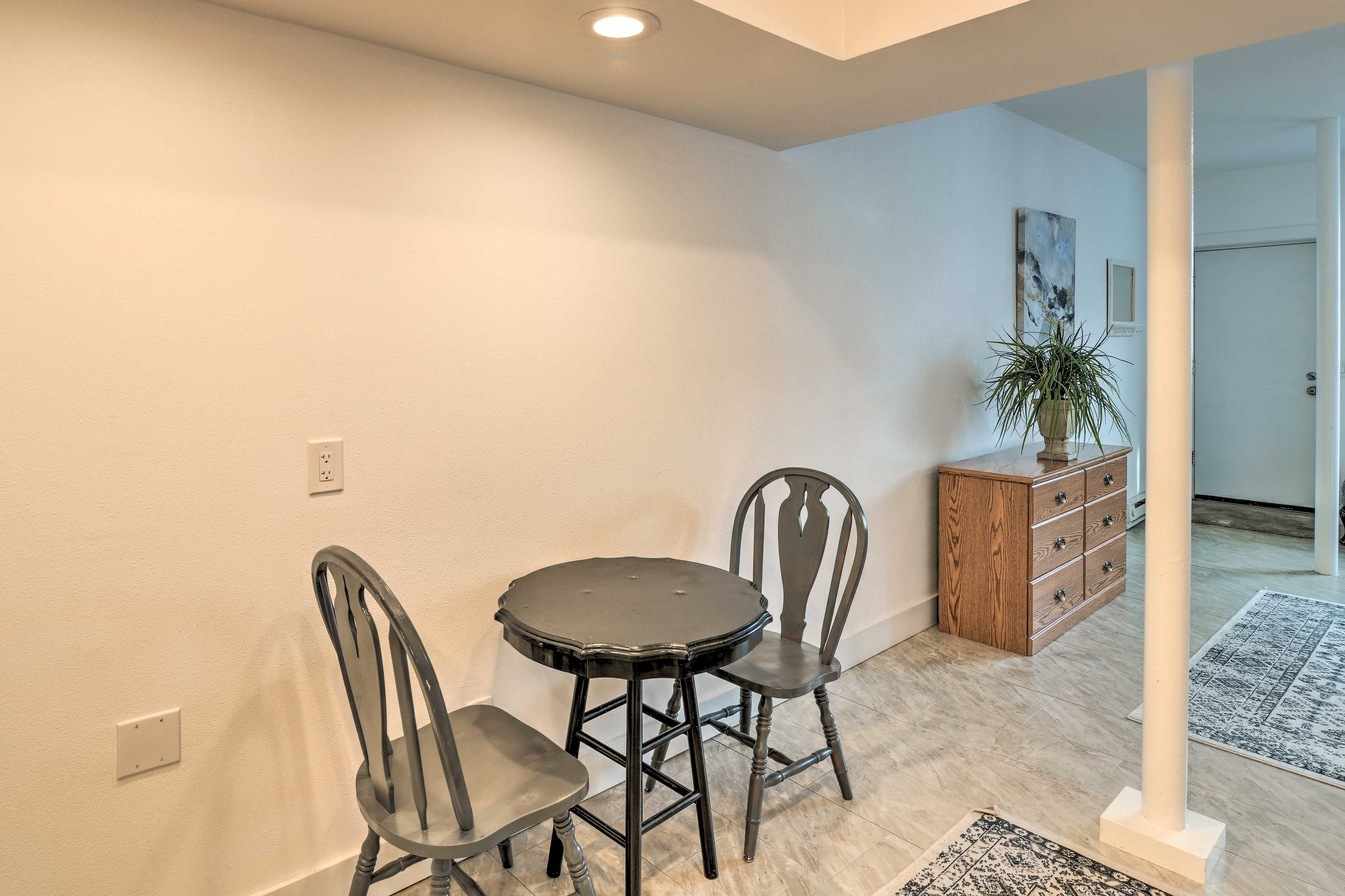 Enjoy homemade meals at the 2-seat table!