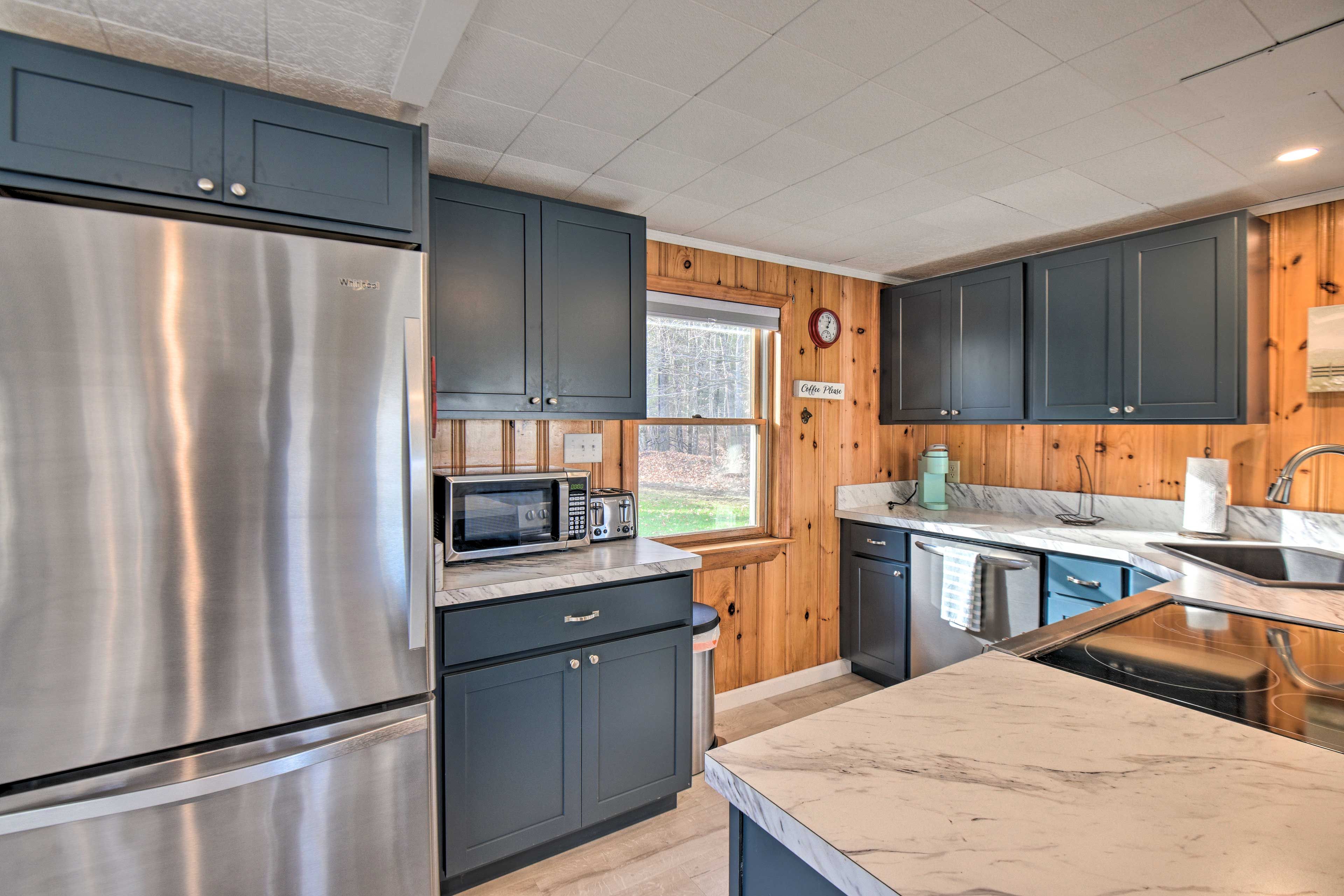 Kitchen | Cooking Basics | Keurig | Breakfast Bar