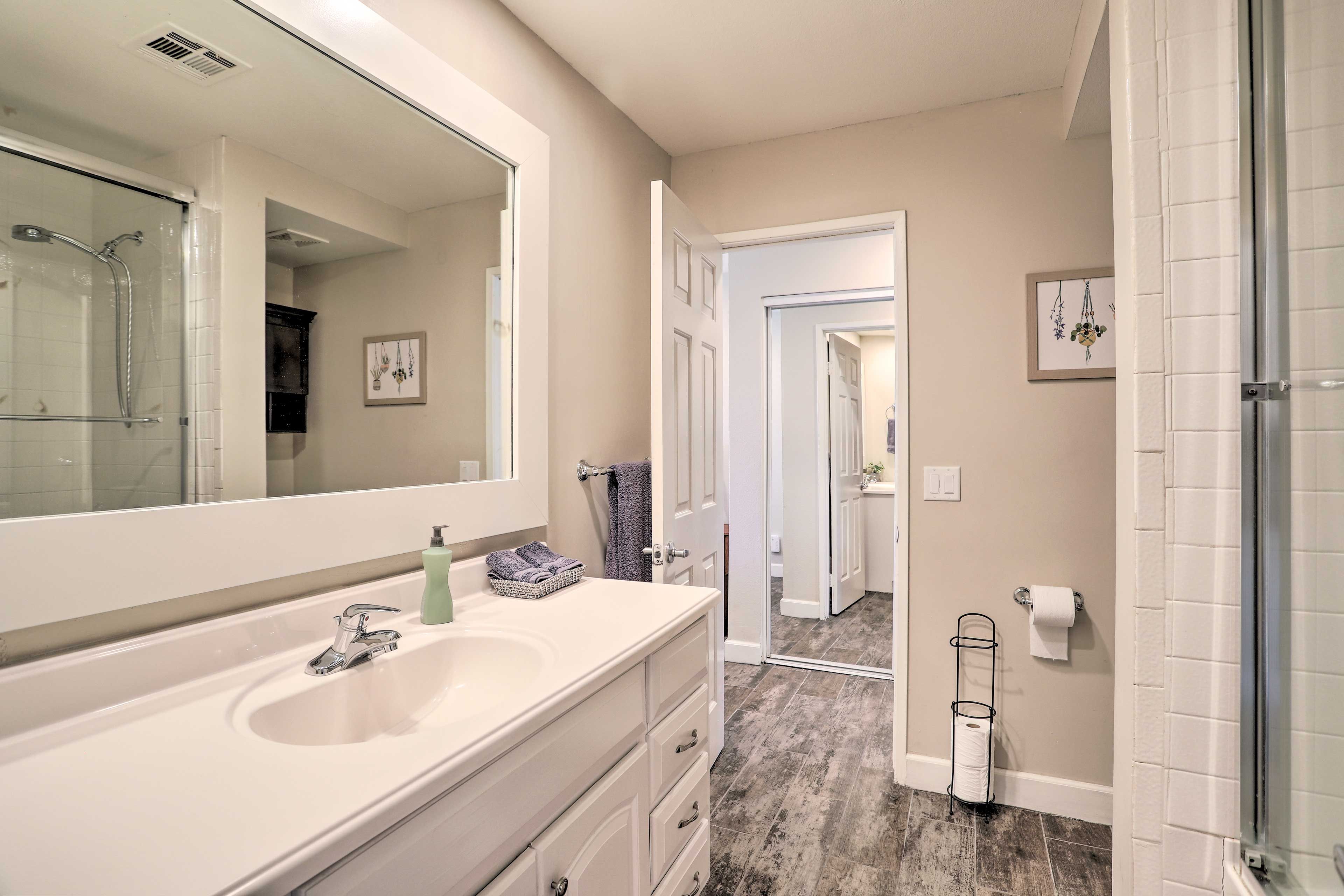 Full Bathroom