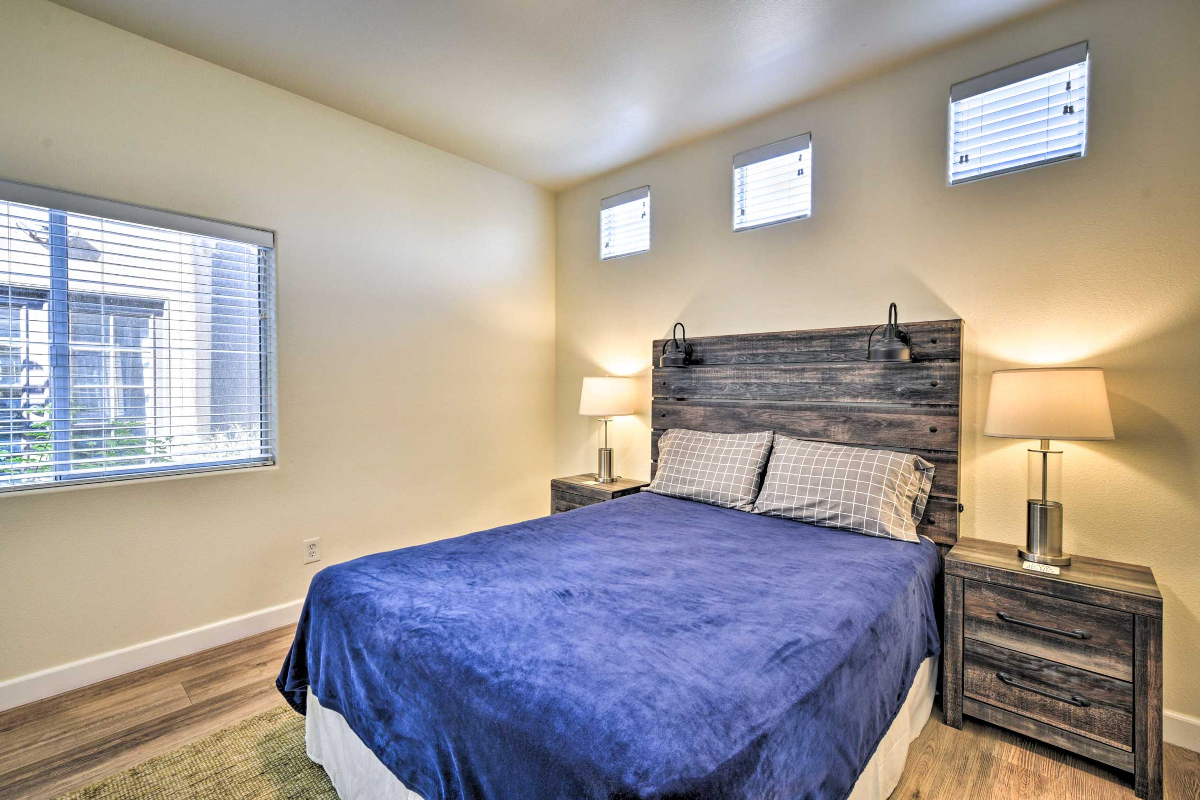 Bedroom 3 | King Bed