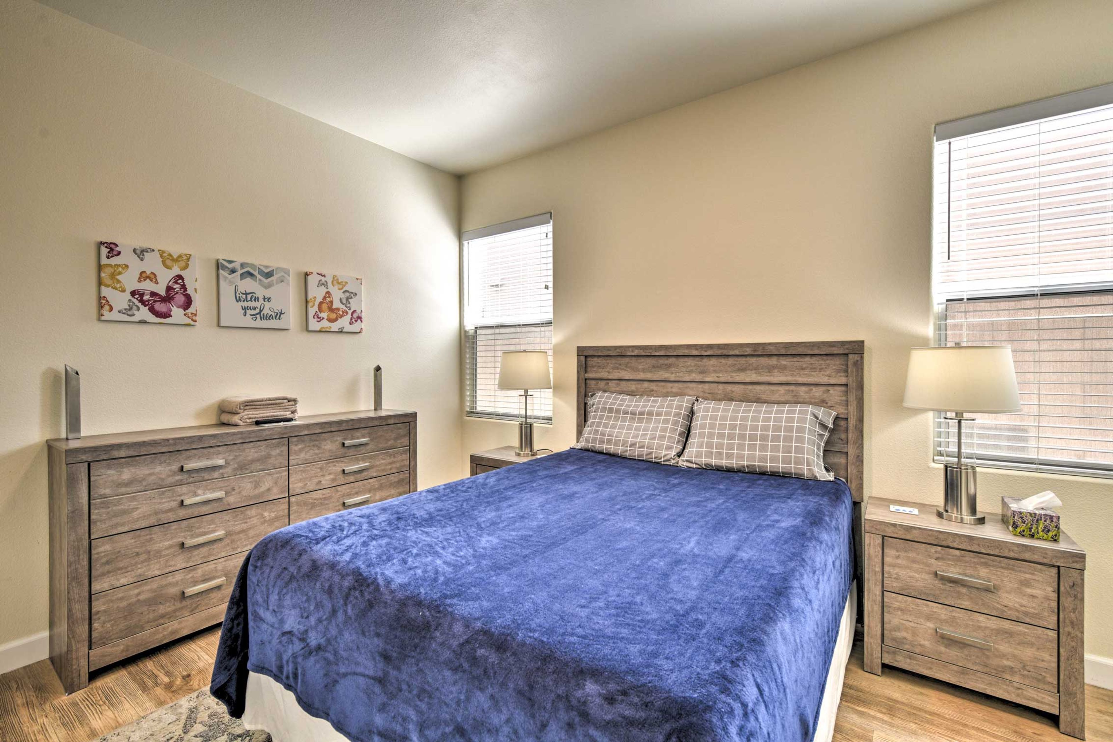 Bedroom 2 | Queen Bed | Linens Provided