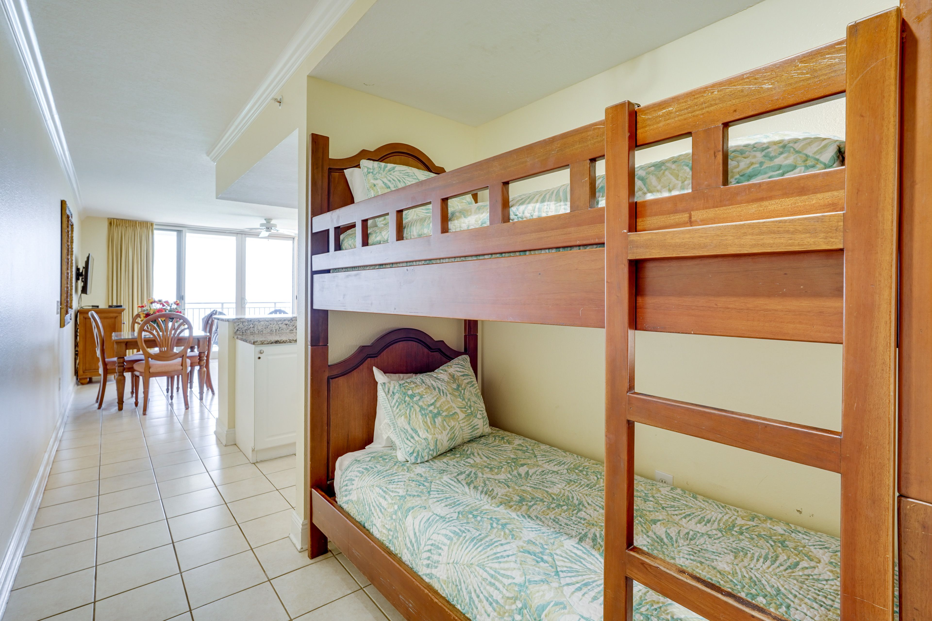 Hallway | Twin Bunk Bed