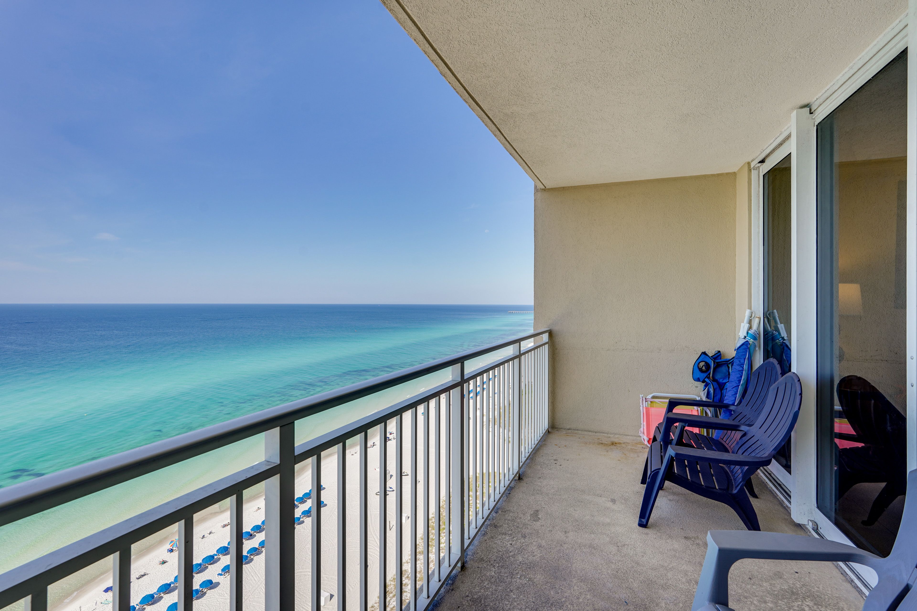 Private Balcony | Beachfront