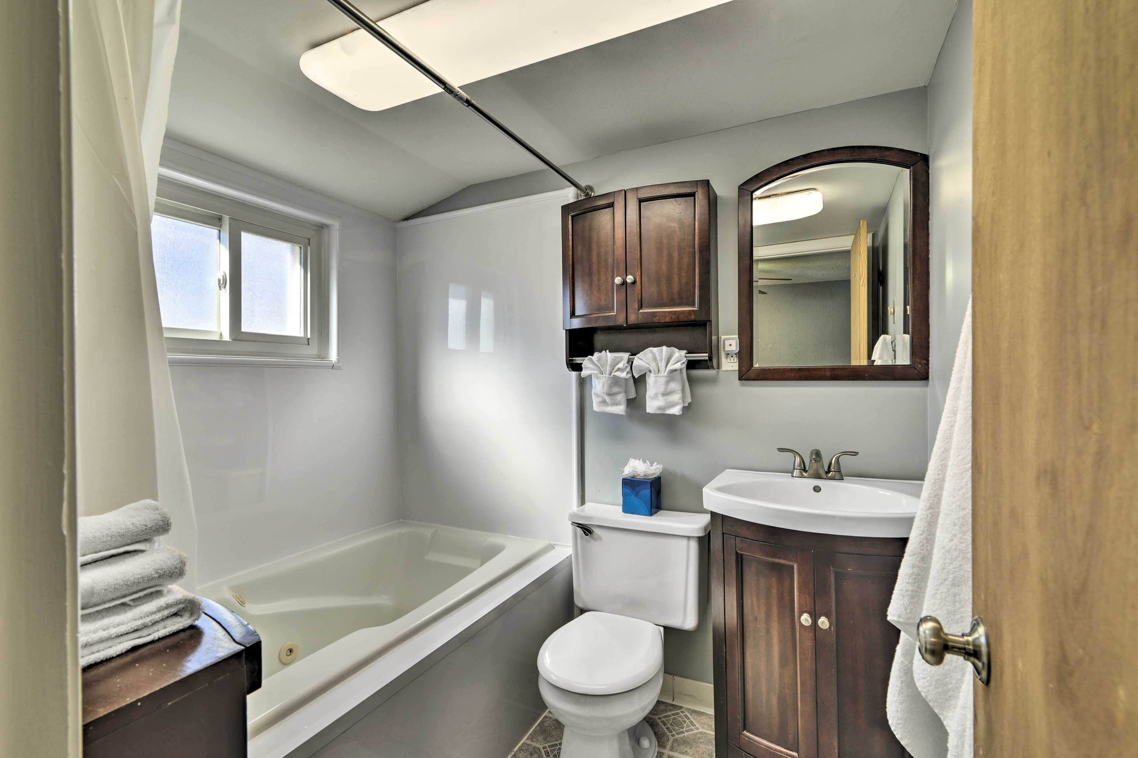 Ultimate relaxation is possible in the jetted tub.