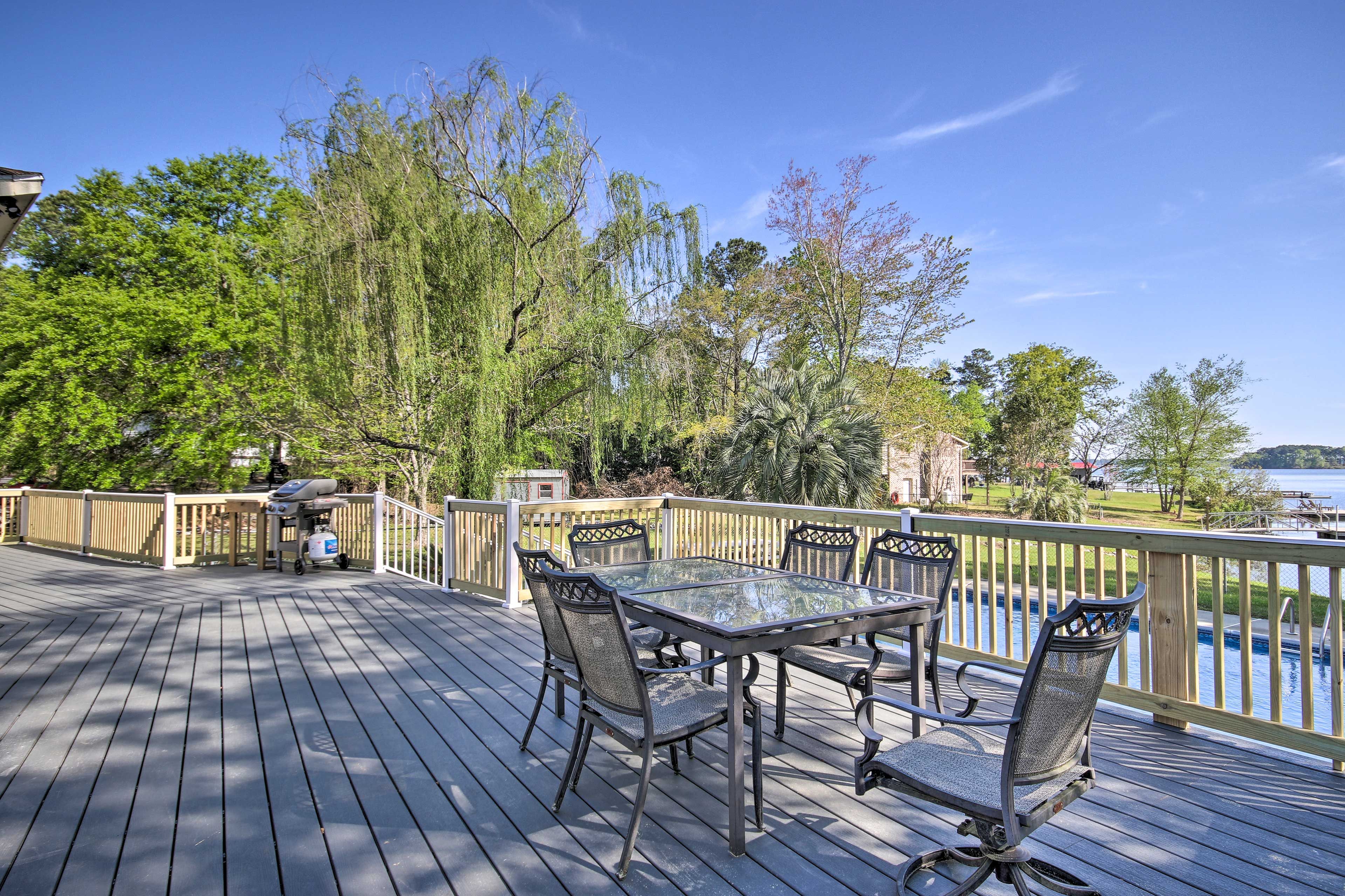 Deck