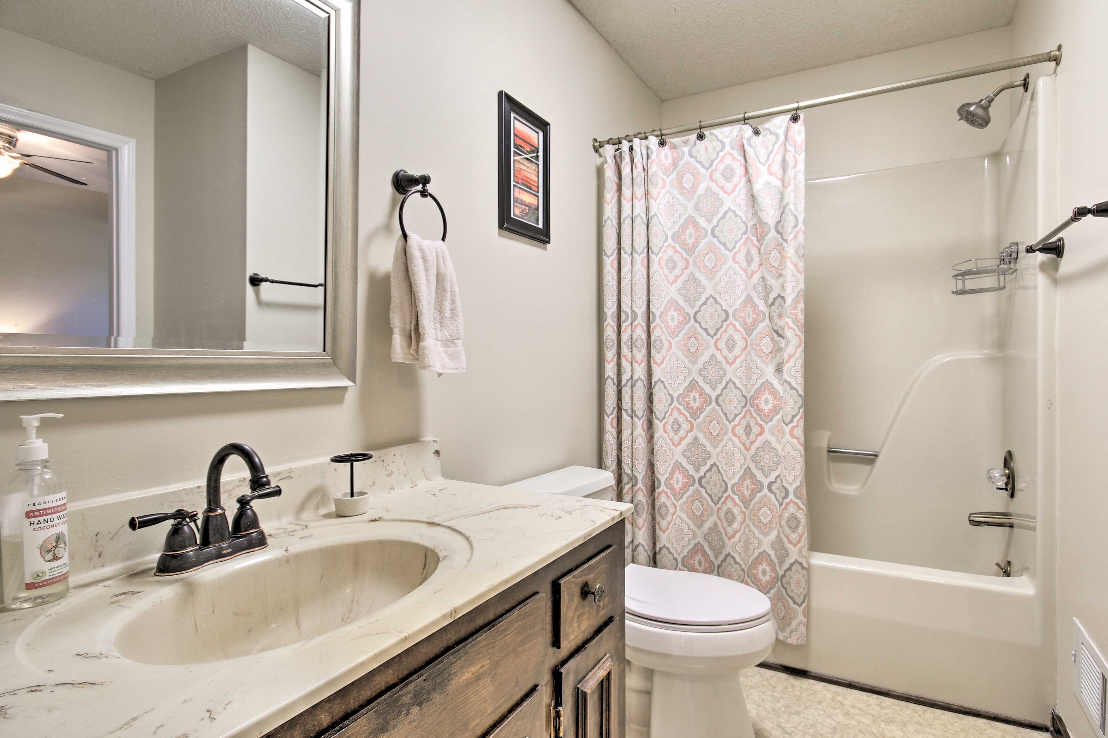 Full Bathroom