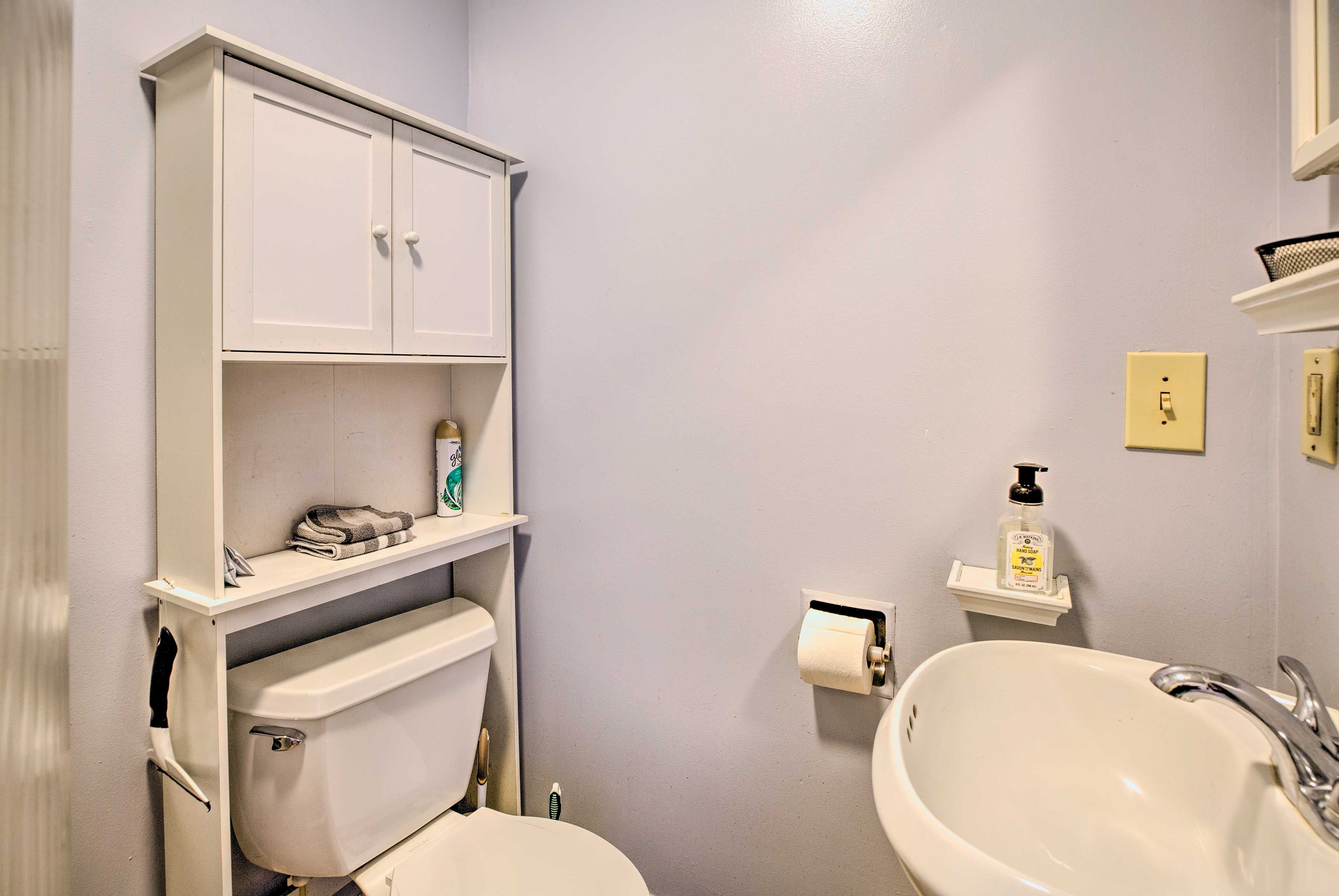 Complimentary toiletries are provided.