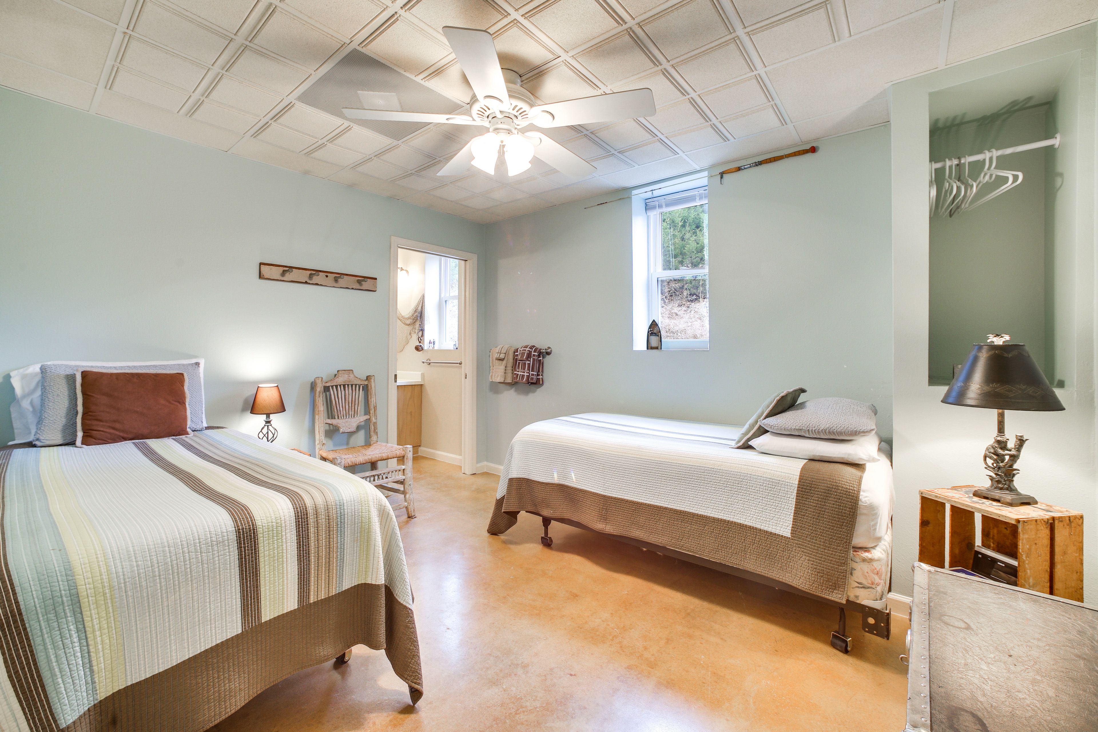 Bedroom 3 | 2 Twin Beds