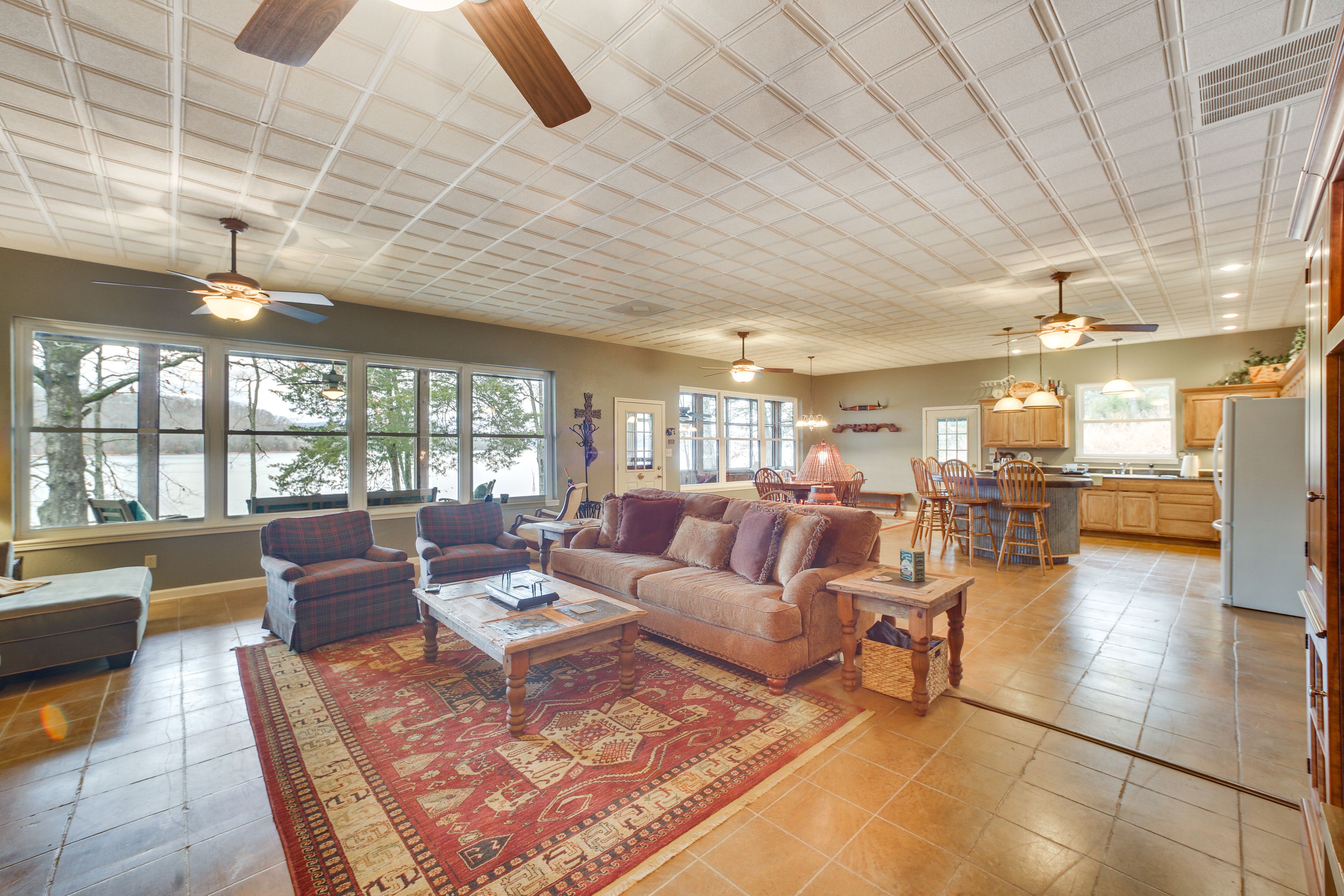 Living Room | Free WiFi | Flat-Screen TV | Central A/C & Heat | Single Story