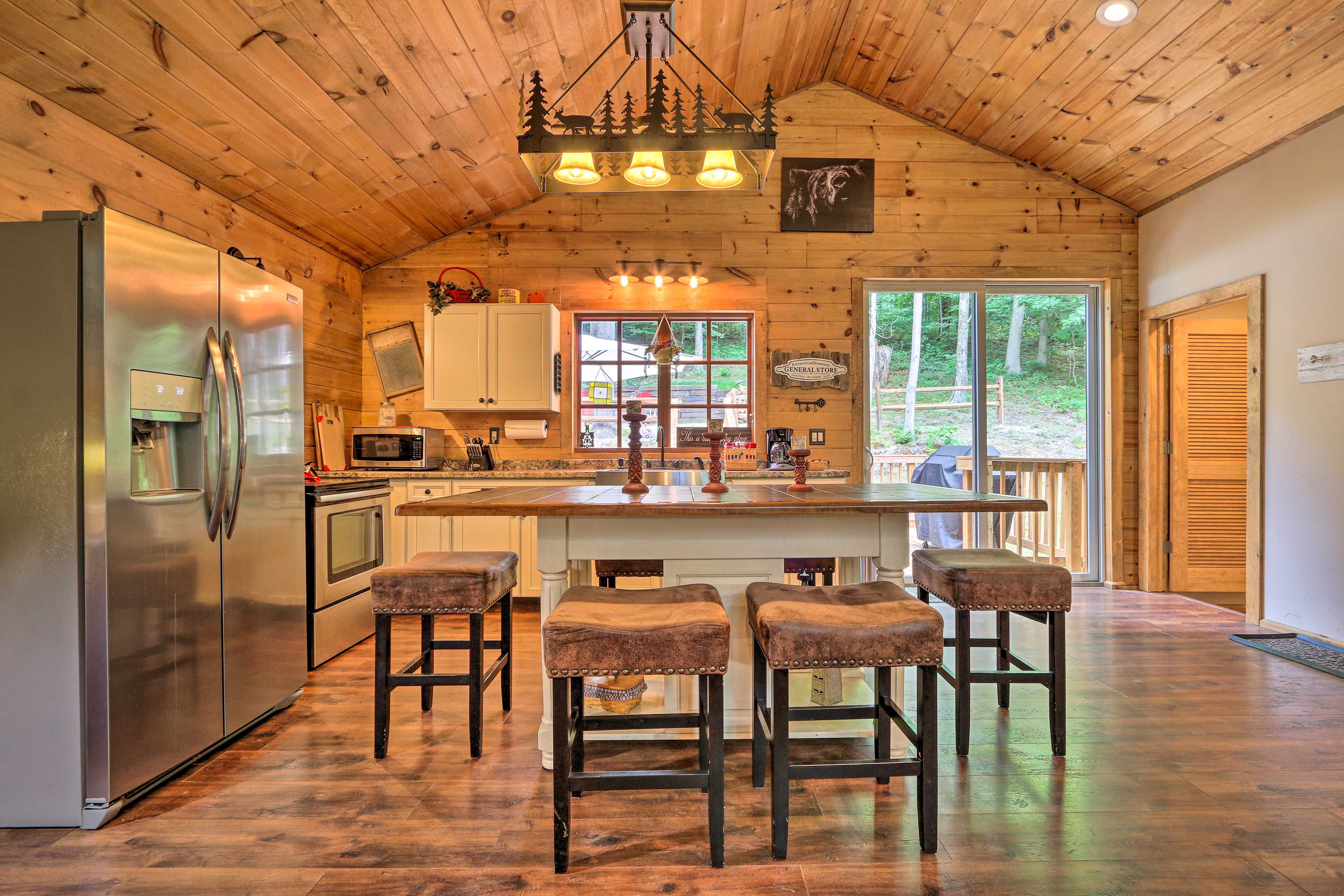 Kitchen | Fully Equipped