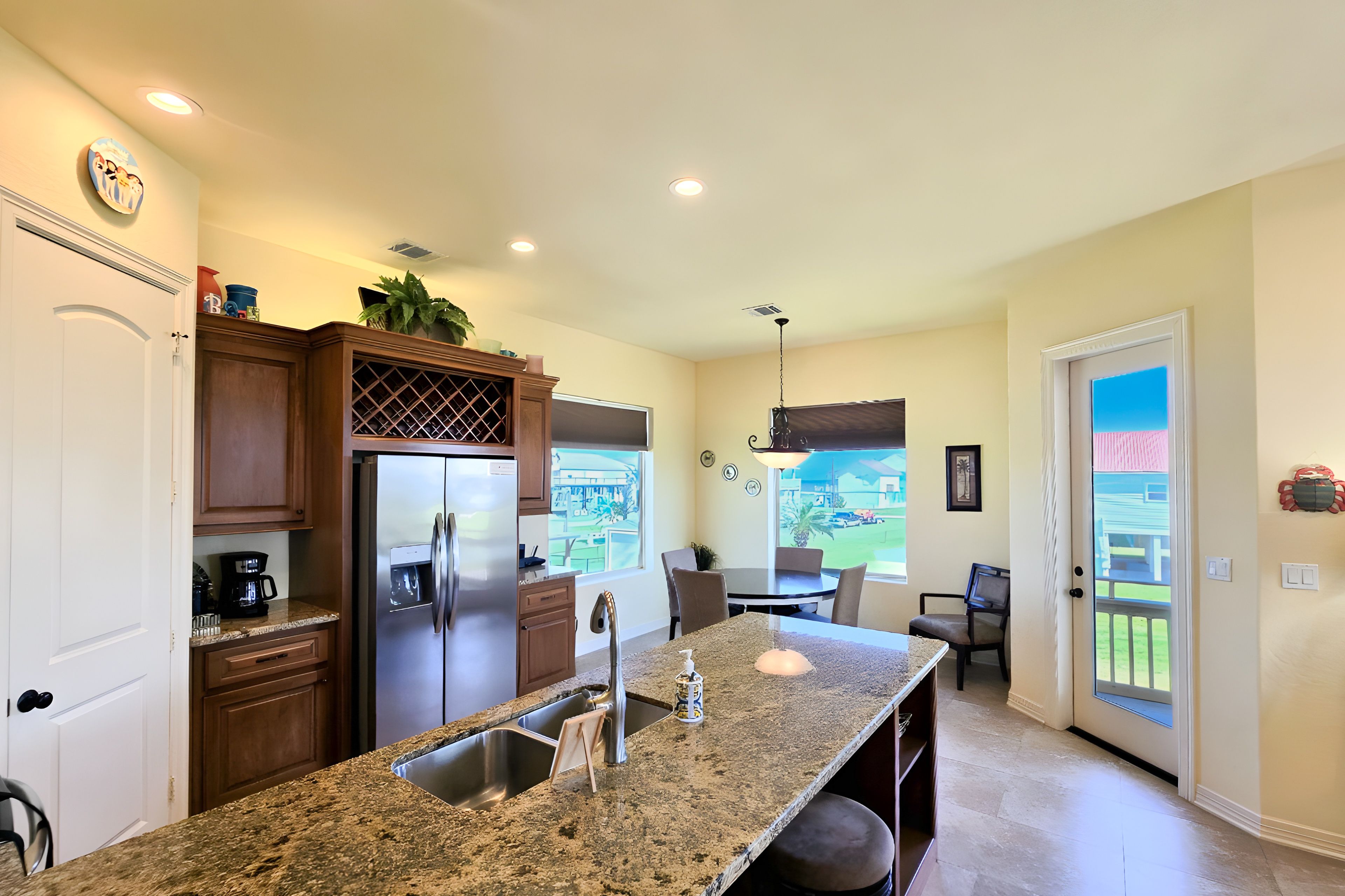 Kitchen | Cooking Basics | Bar Seating