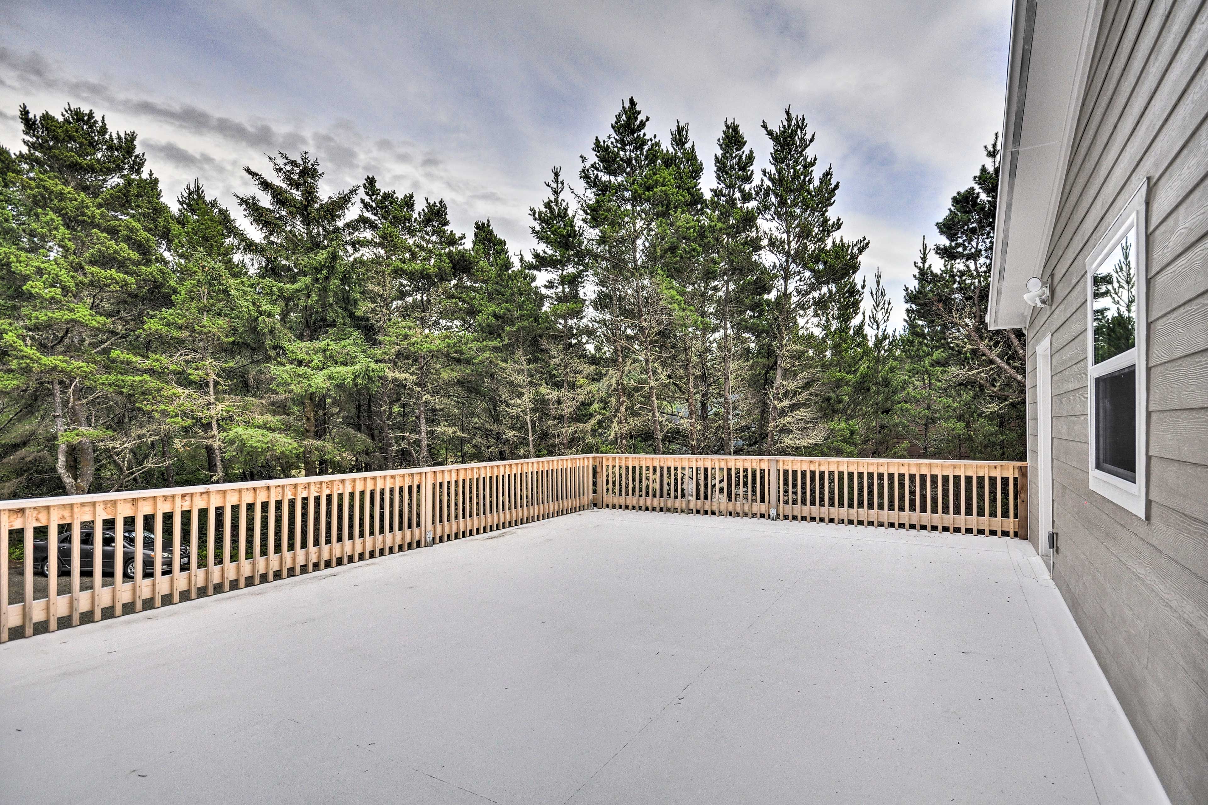 Private Deck