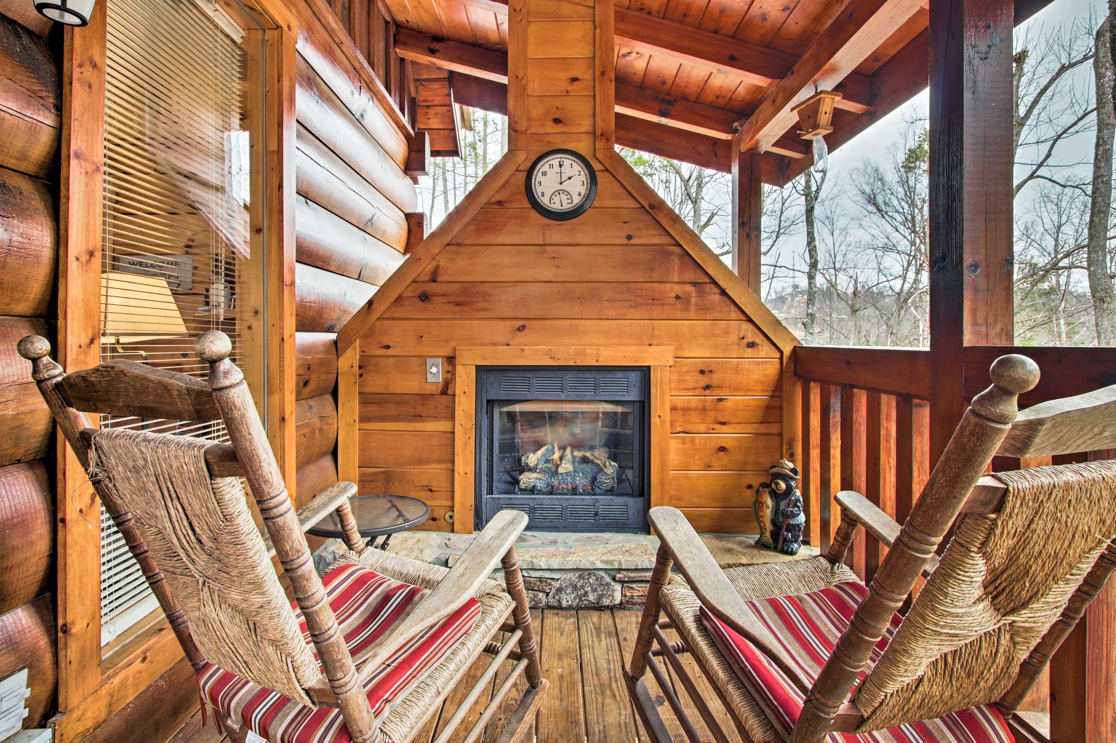 Deck | Gas Fireplace
