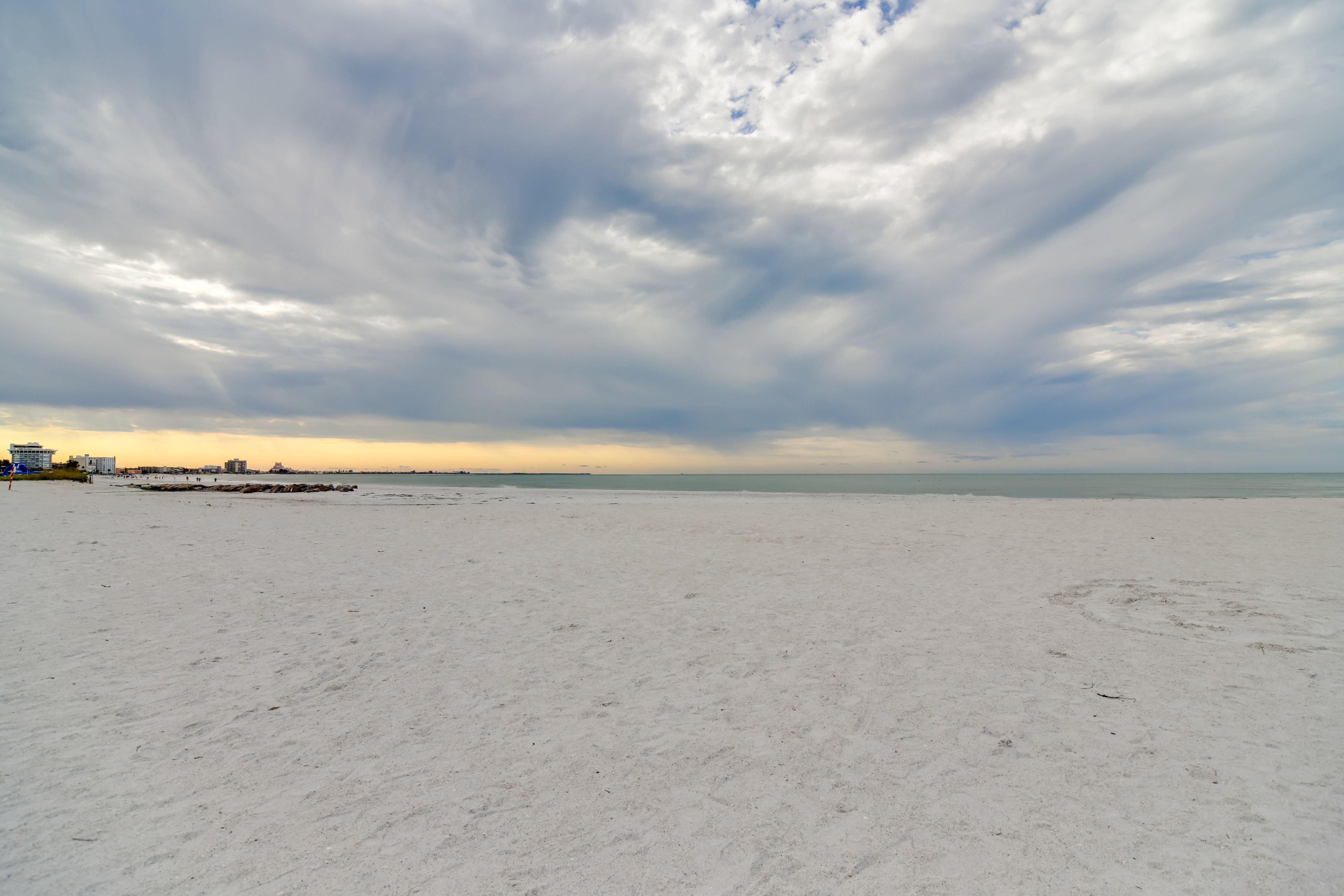 Community Amenities | Sunset Beach (1 Mile)