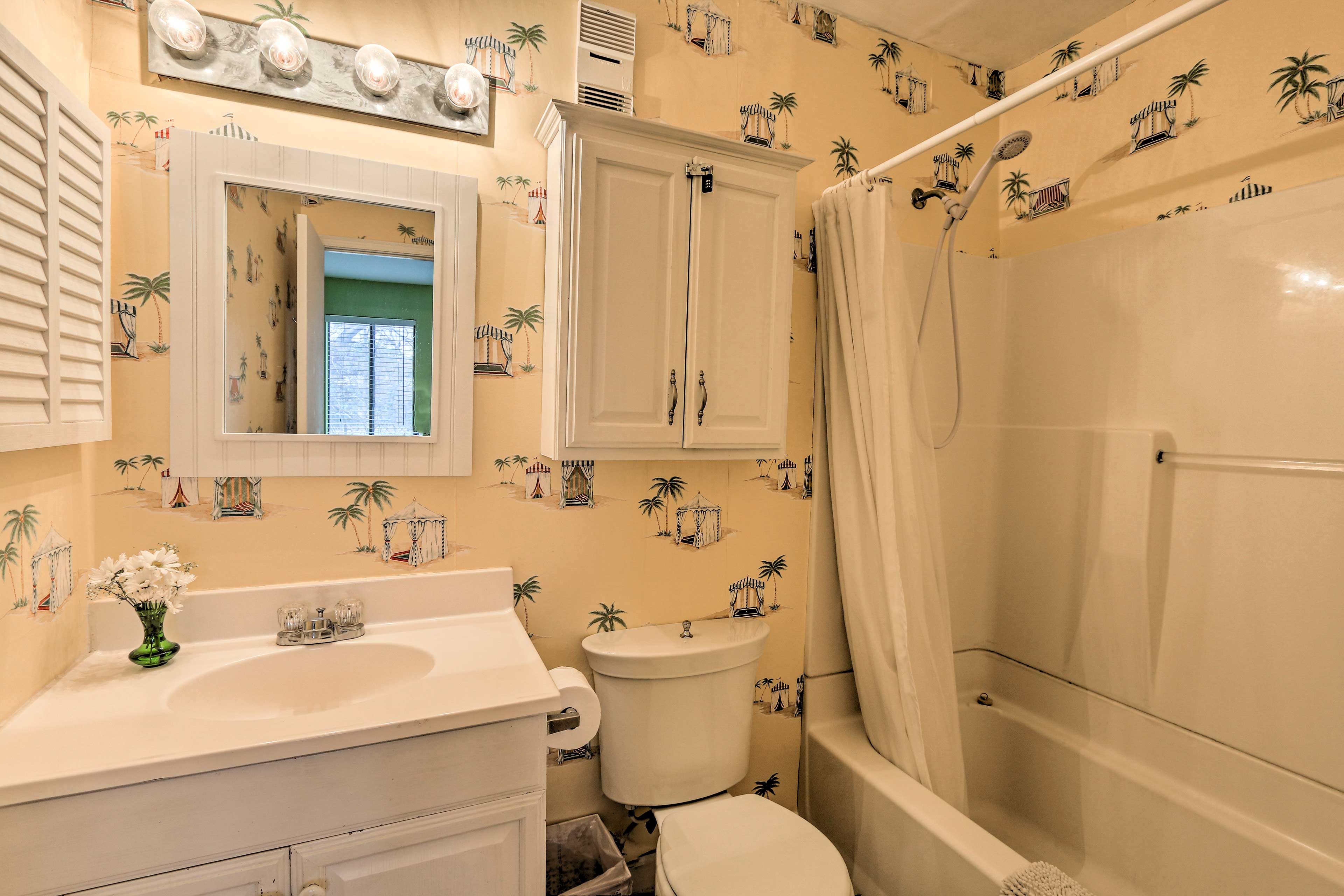 Towels will be provided in bathrooms.