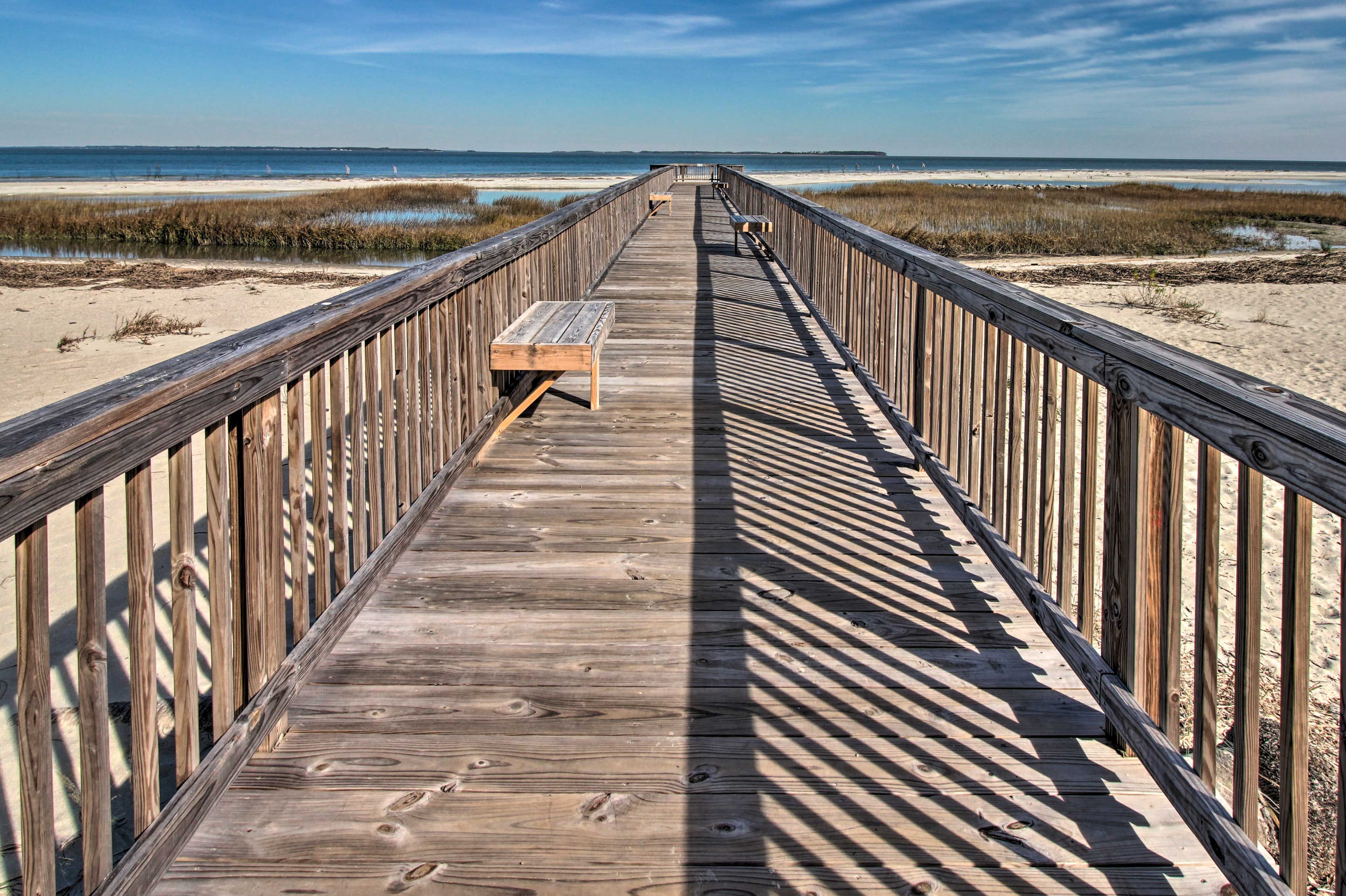 This condo is family friendly with access to pools, courts, and a playground.