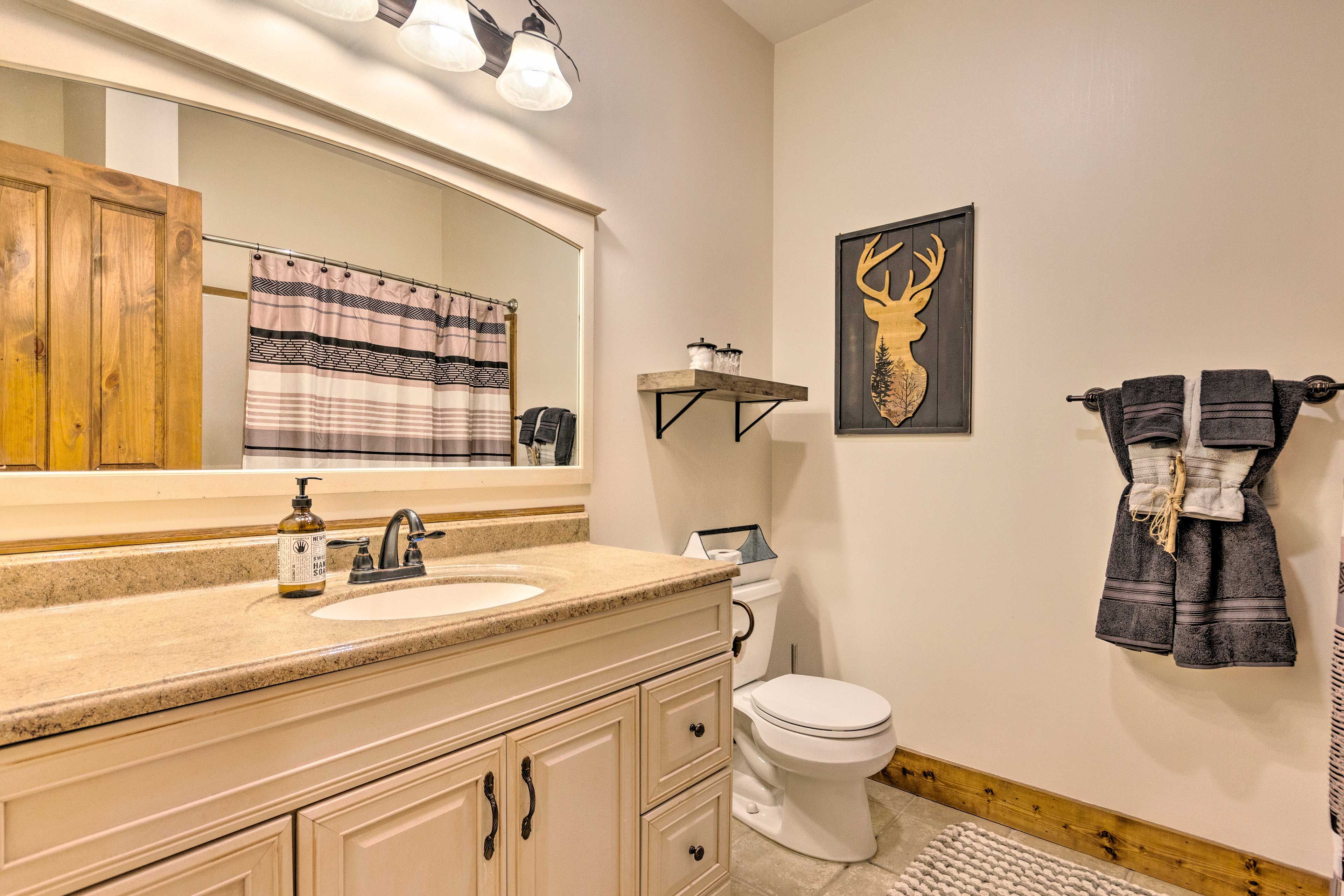 Full Bathroom