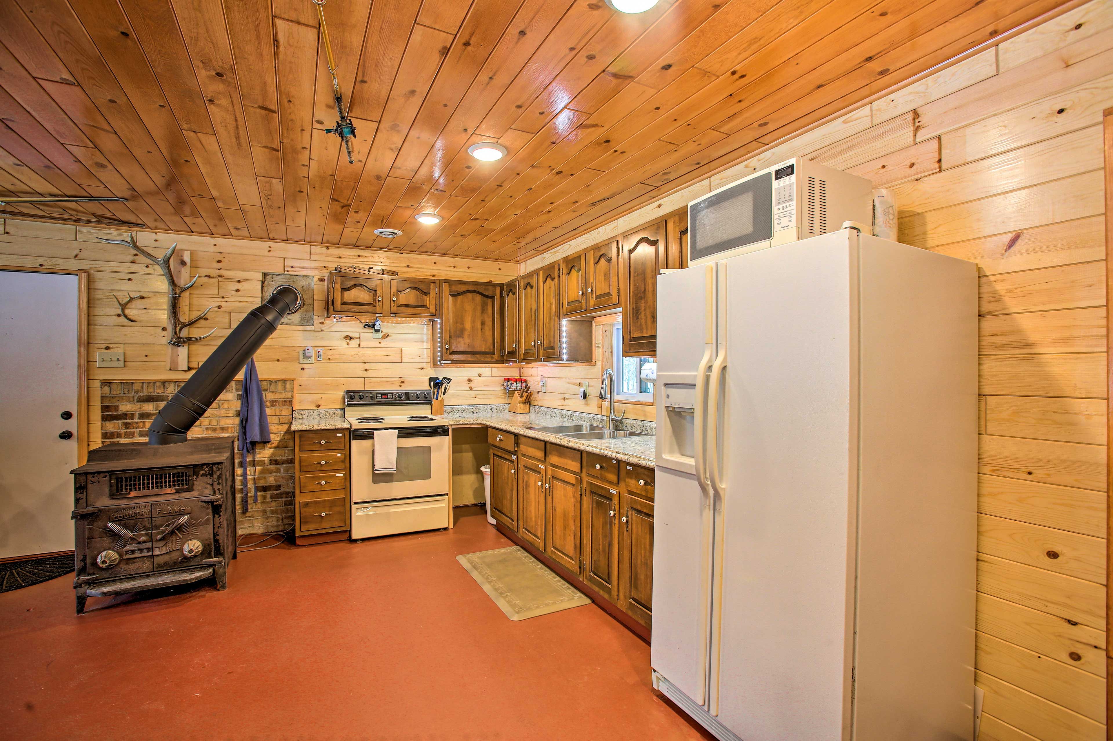 Kitchen | Blender | Coffee Maker | Toaster | Spices