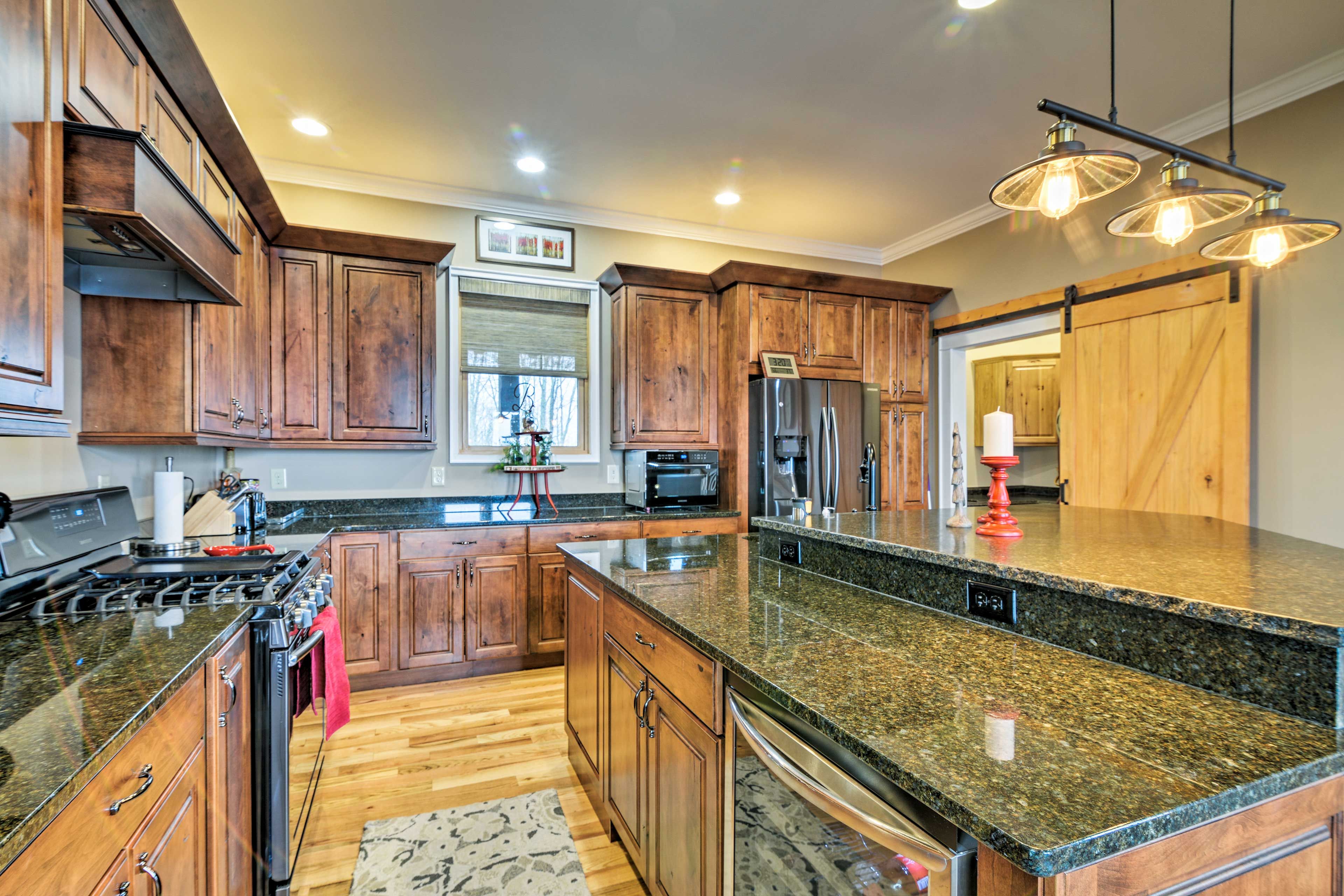 Kitchen | Fully Equipped
