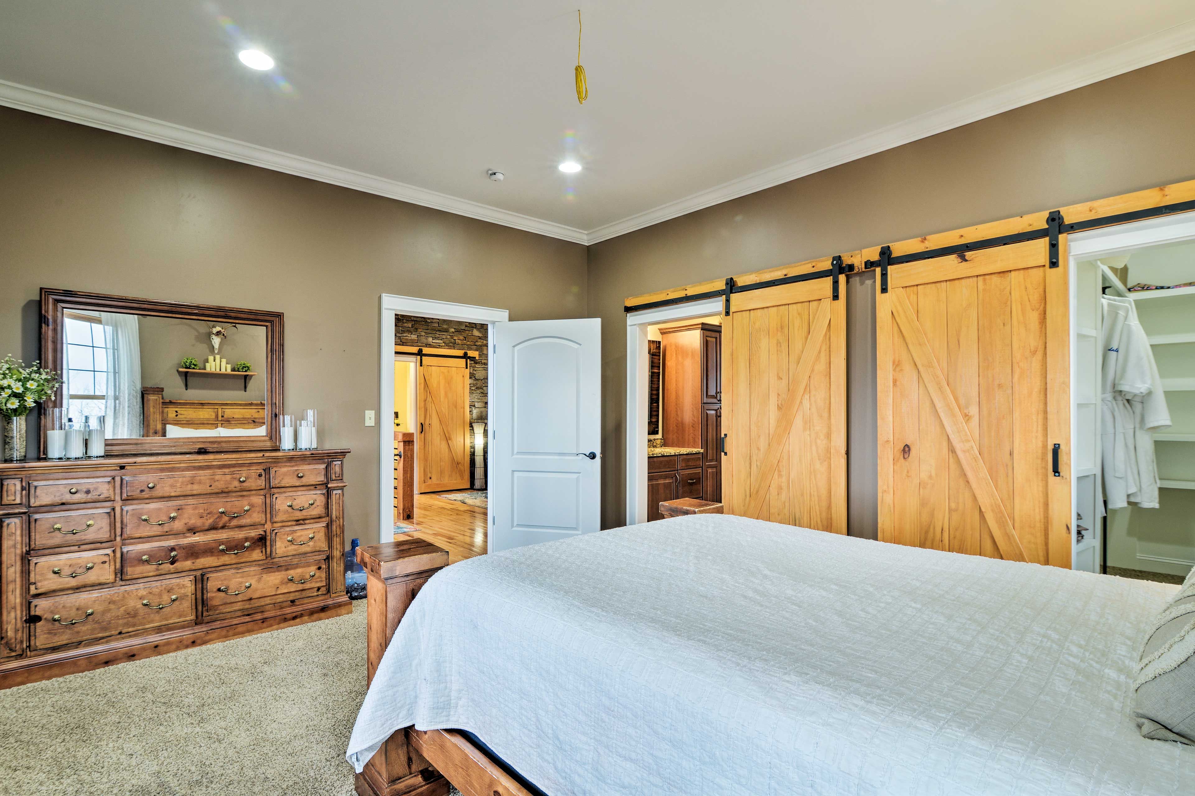 Bedroom 1 | En-Suite Bathroom