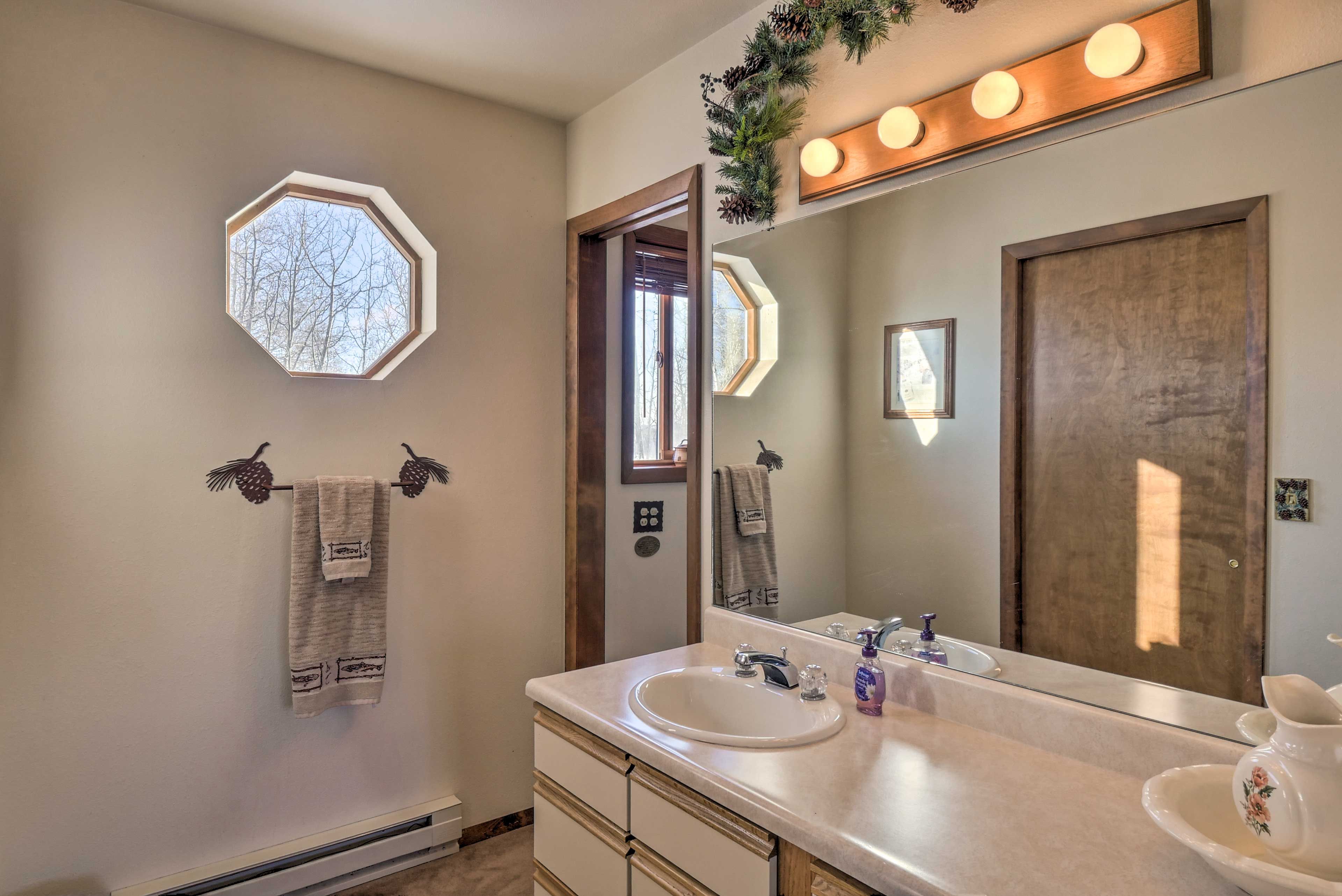 En-Suite Bathroom