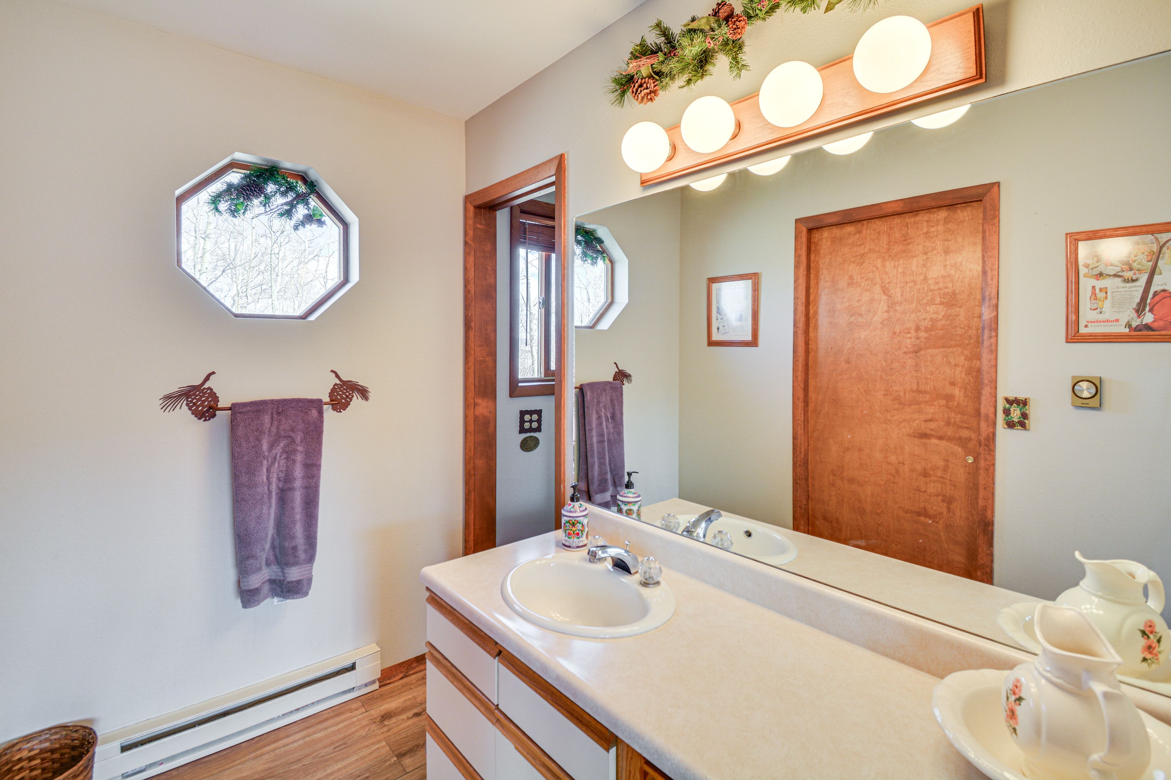 En-Suite Bathroom