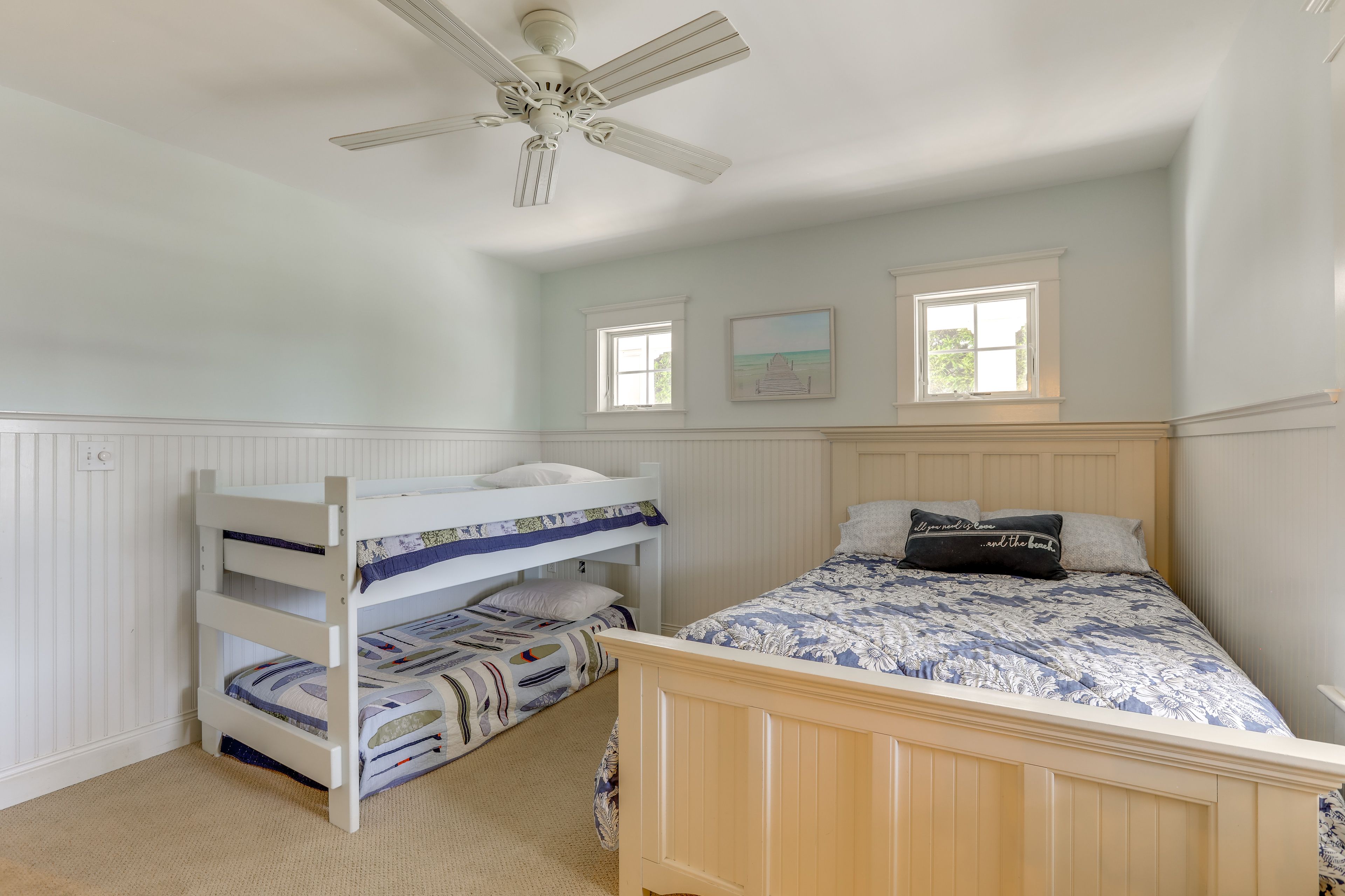 Bedroom 2 | Queen Bed | Twin Bunk Bed | 1st Floor | En-Suite Bathroom