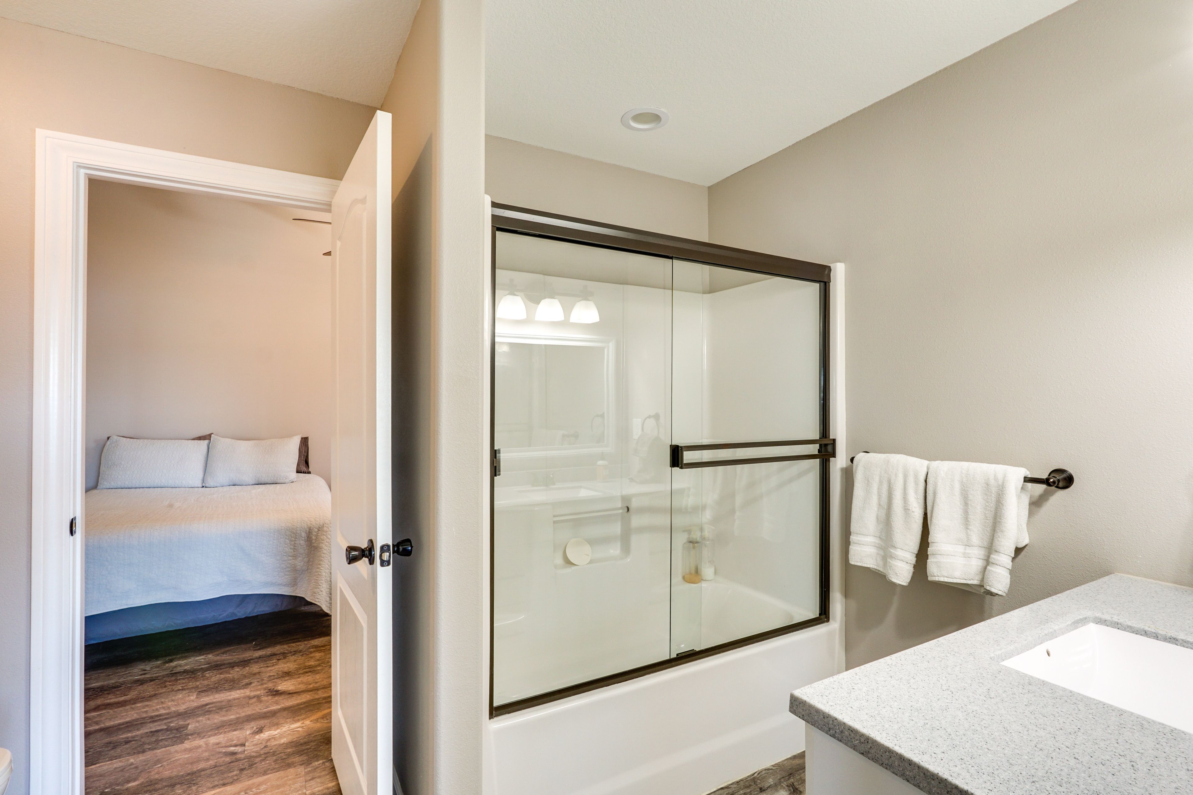 Full Bathroom | Lower Level