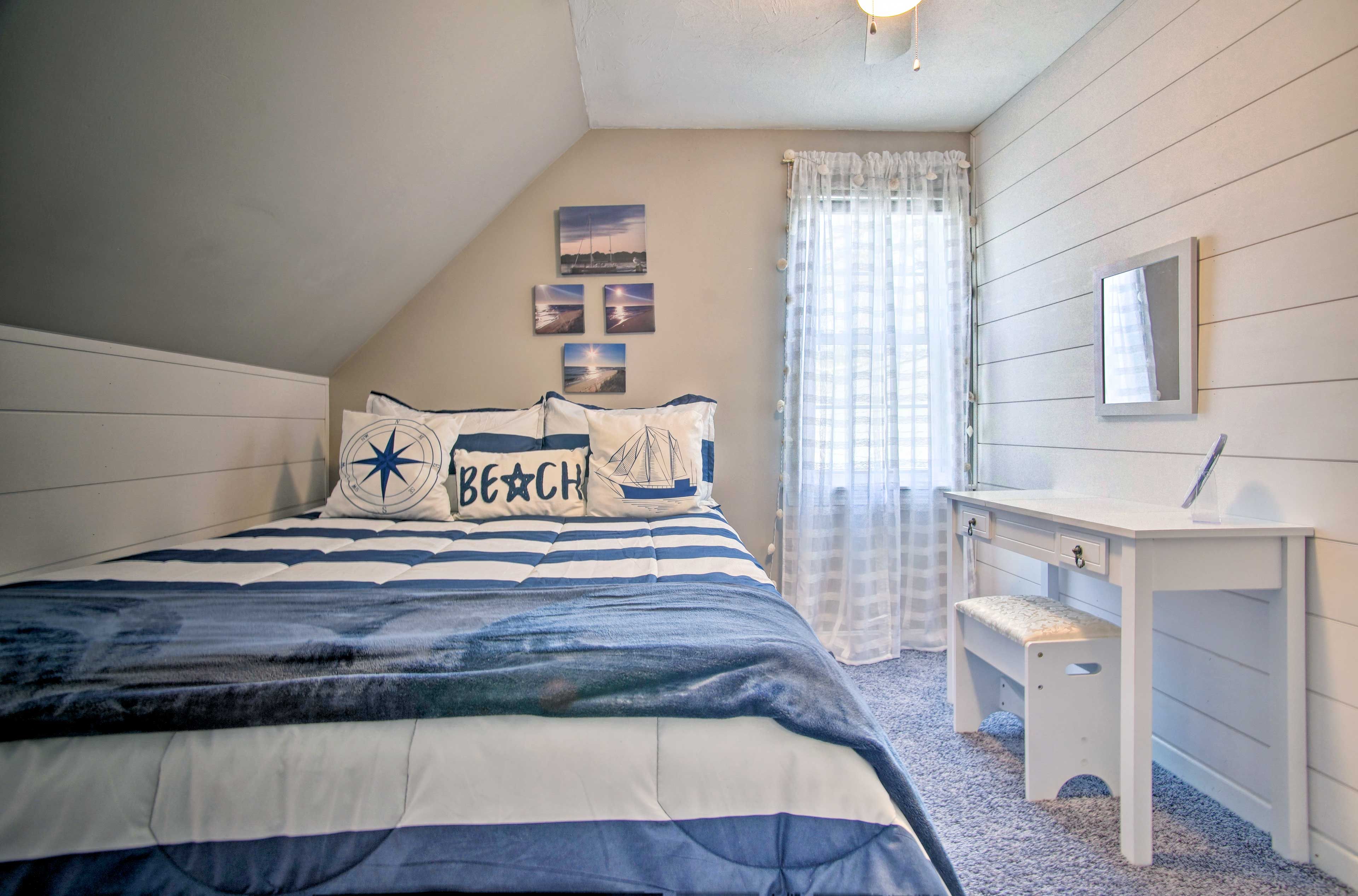 Bedroom 2 | Queen Bed | 2nd Floor