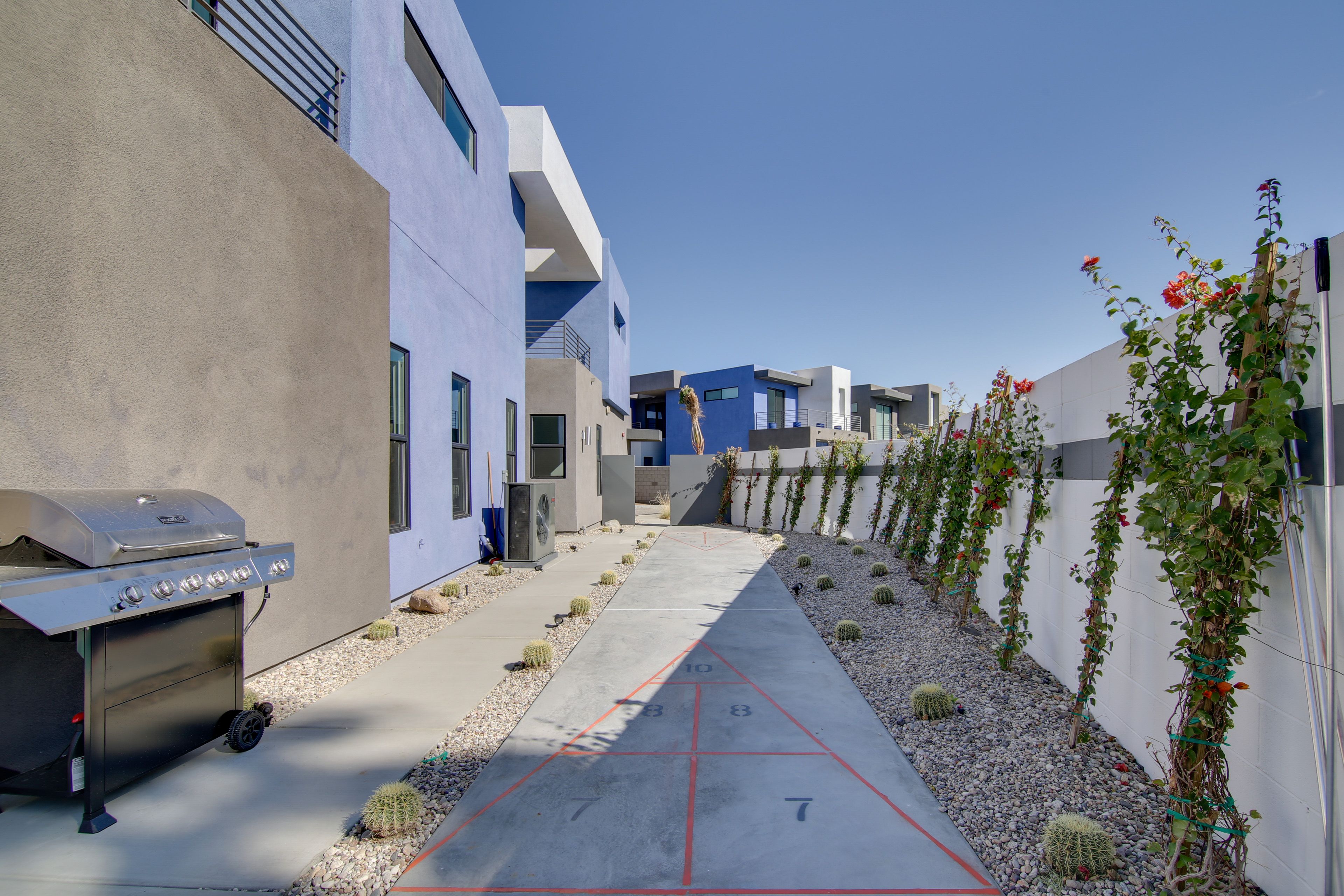 Patio | Grill | Shuffleboard