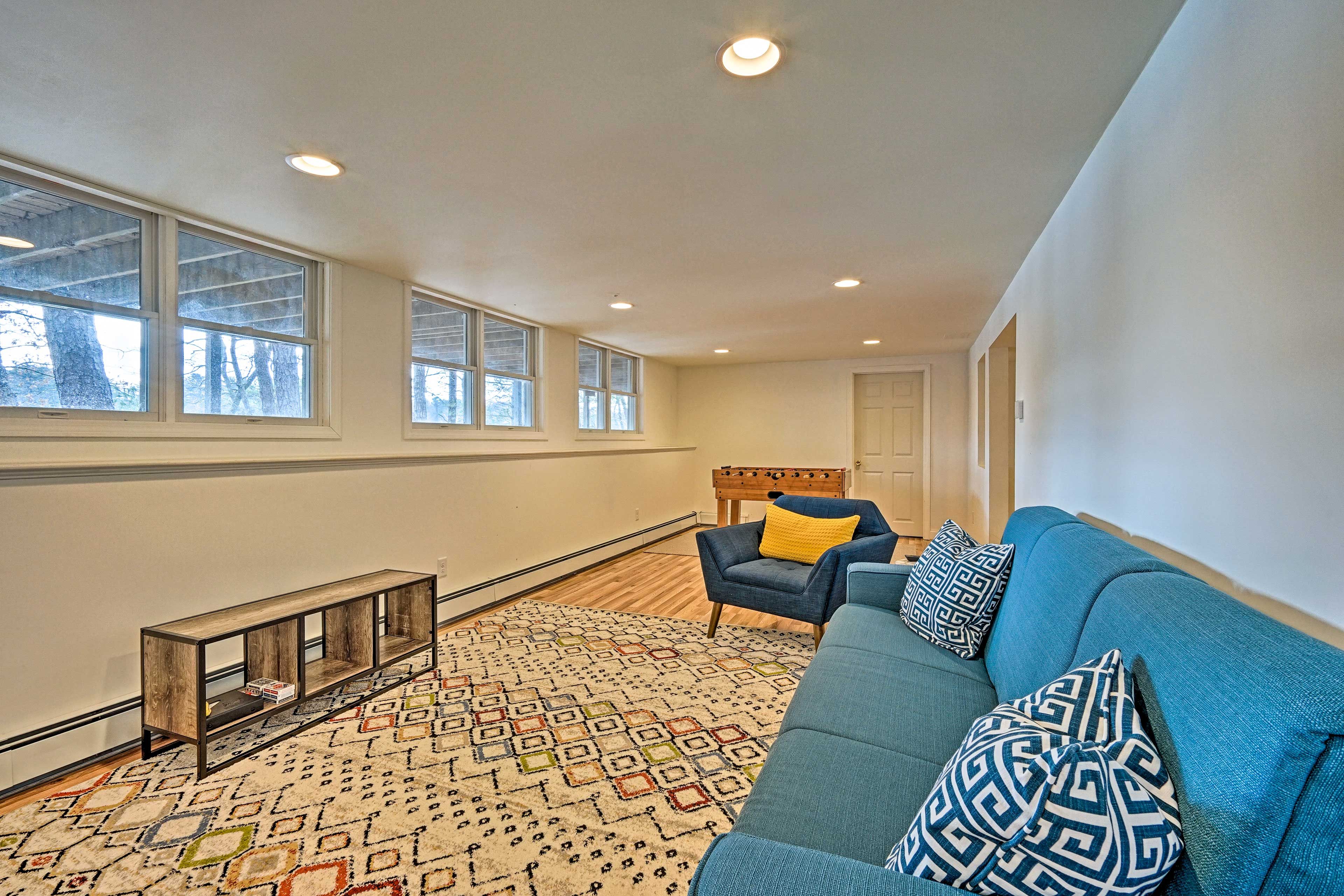 Family Room | Sleeper Sofa