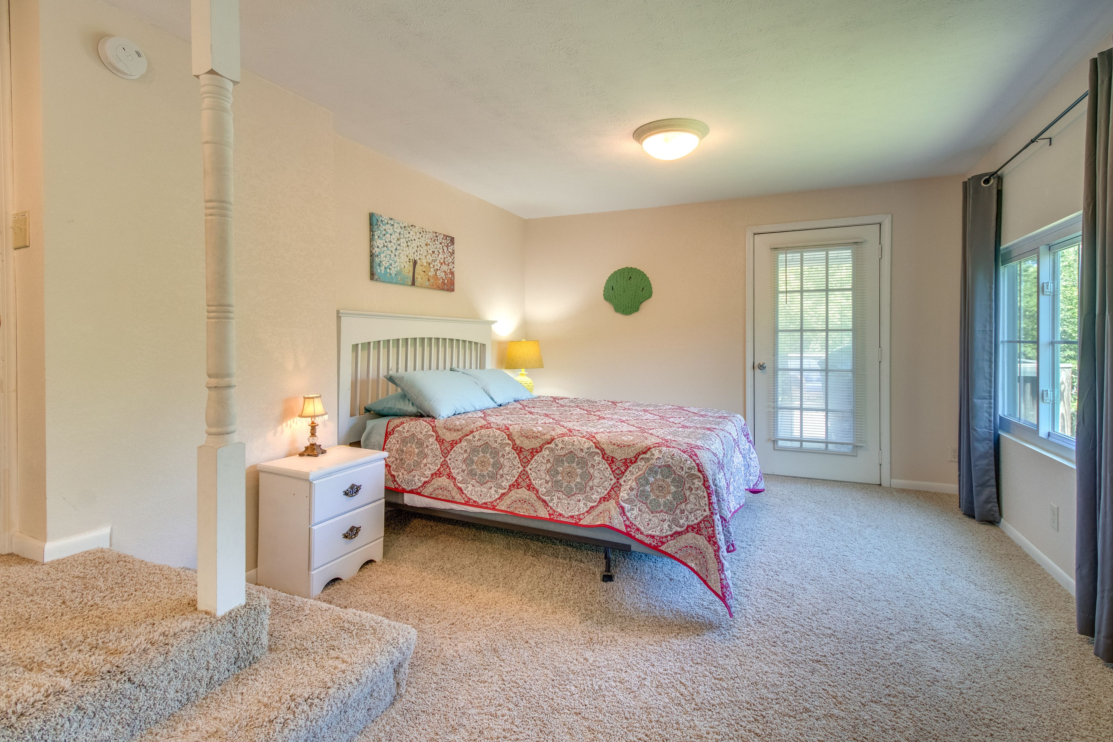 Bedroom 1 | Queen Bed | Futon | Lower Level