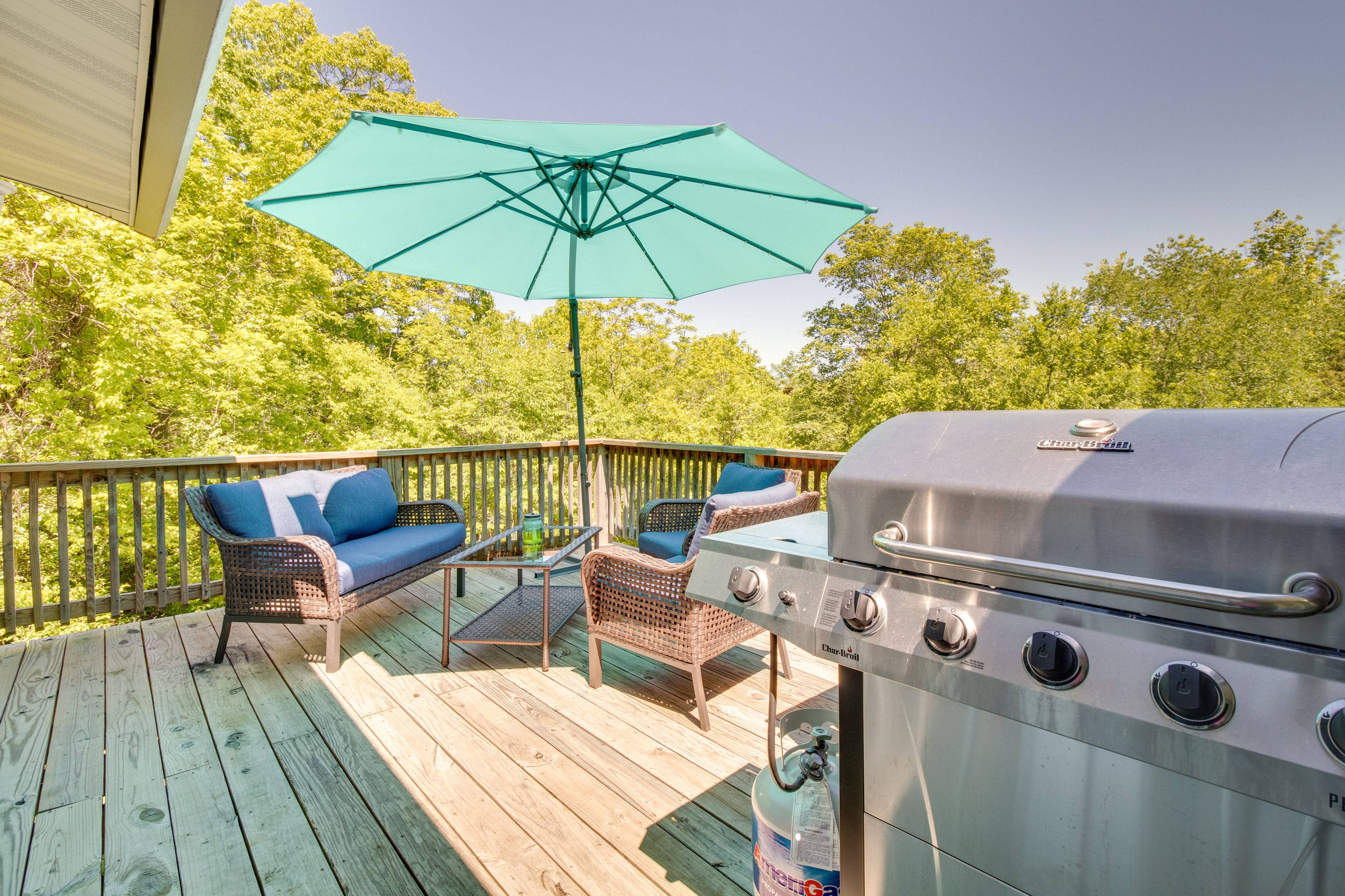 Private Deck