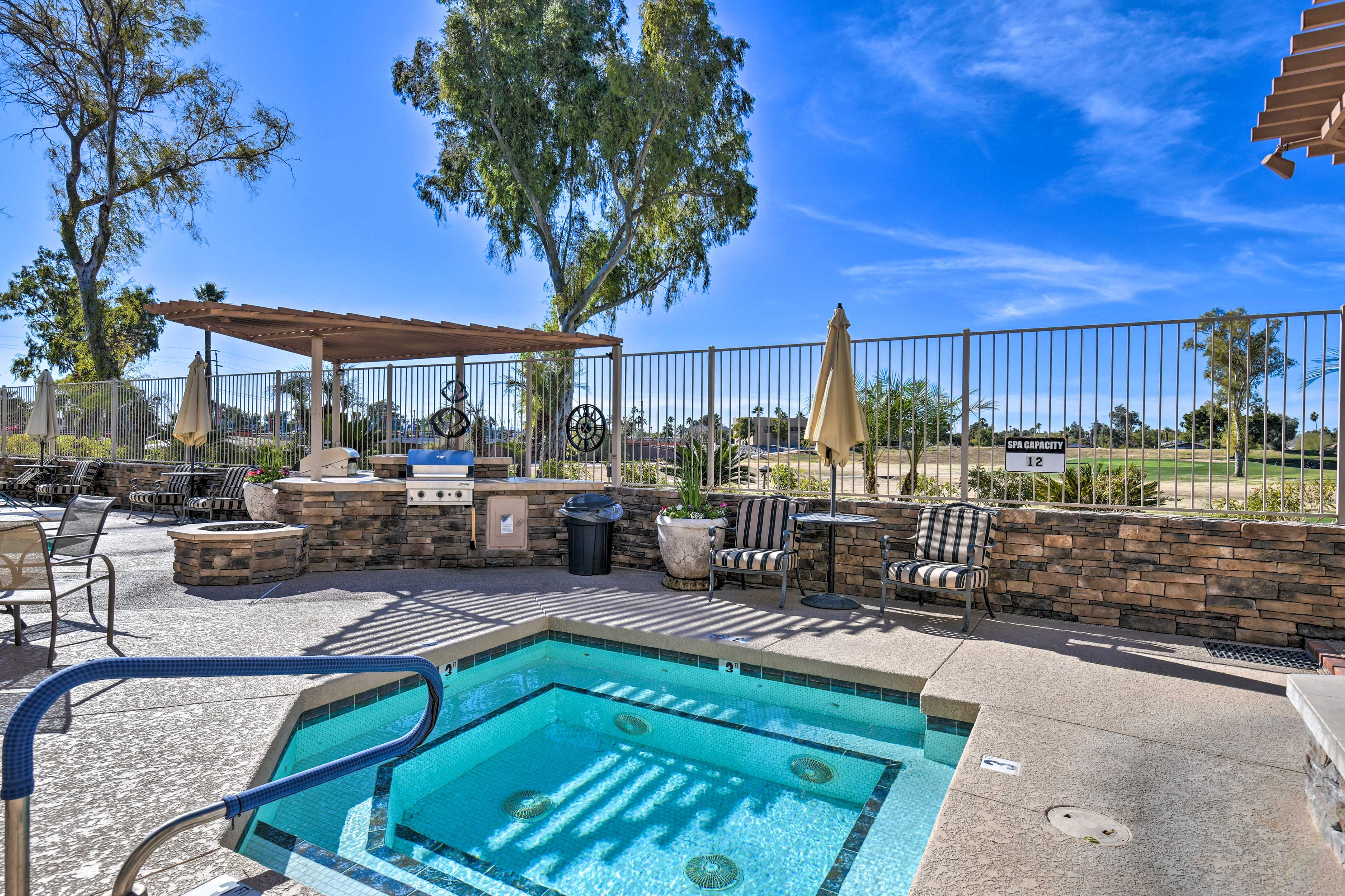 Community Amenities | Hot Tub | Pool | Grilling Area
