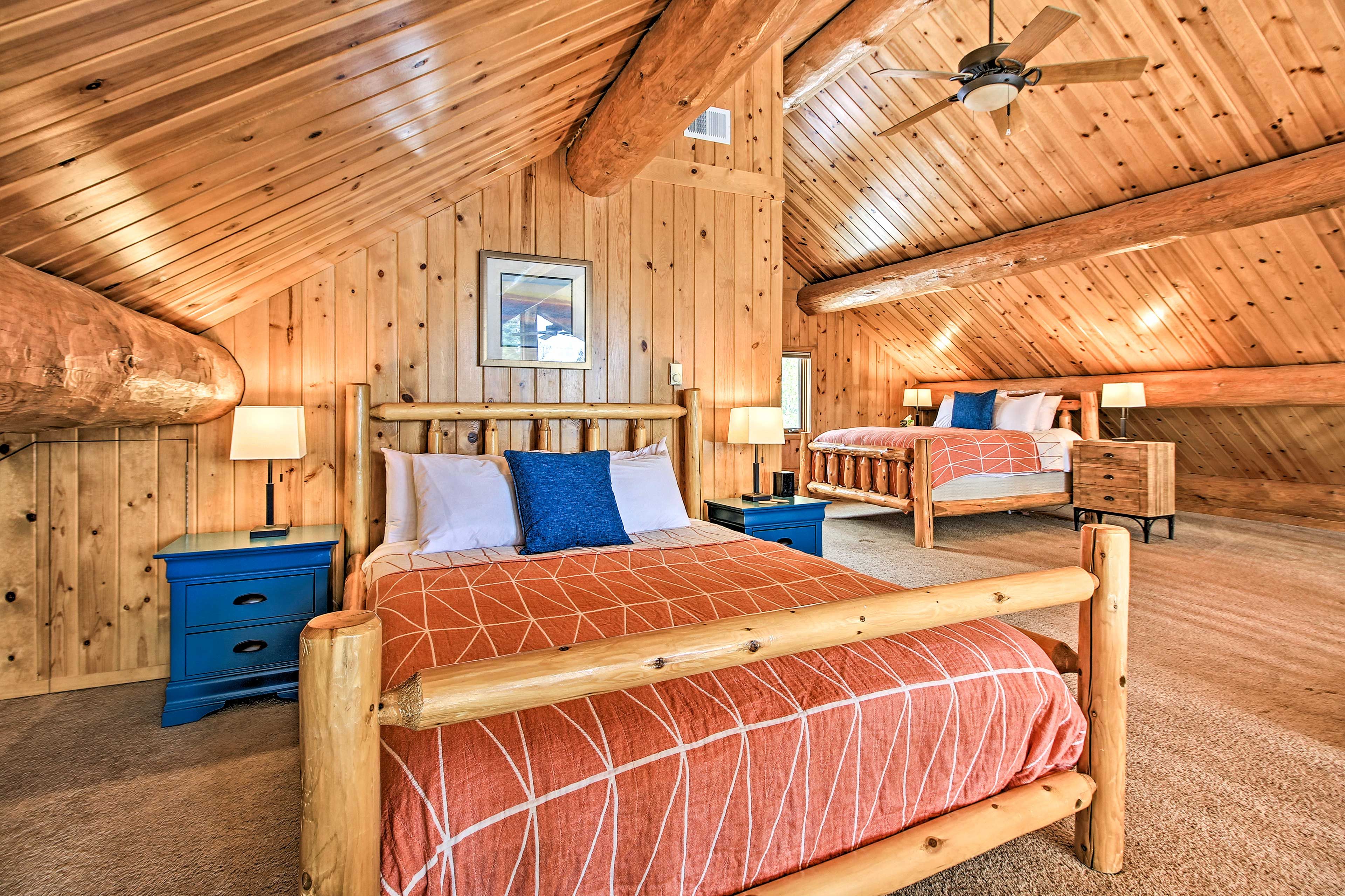 Loft | 2 Queen Beds