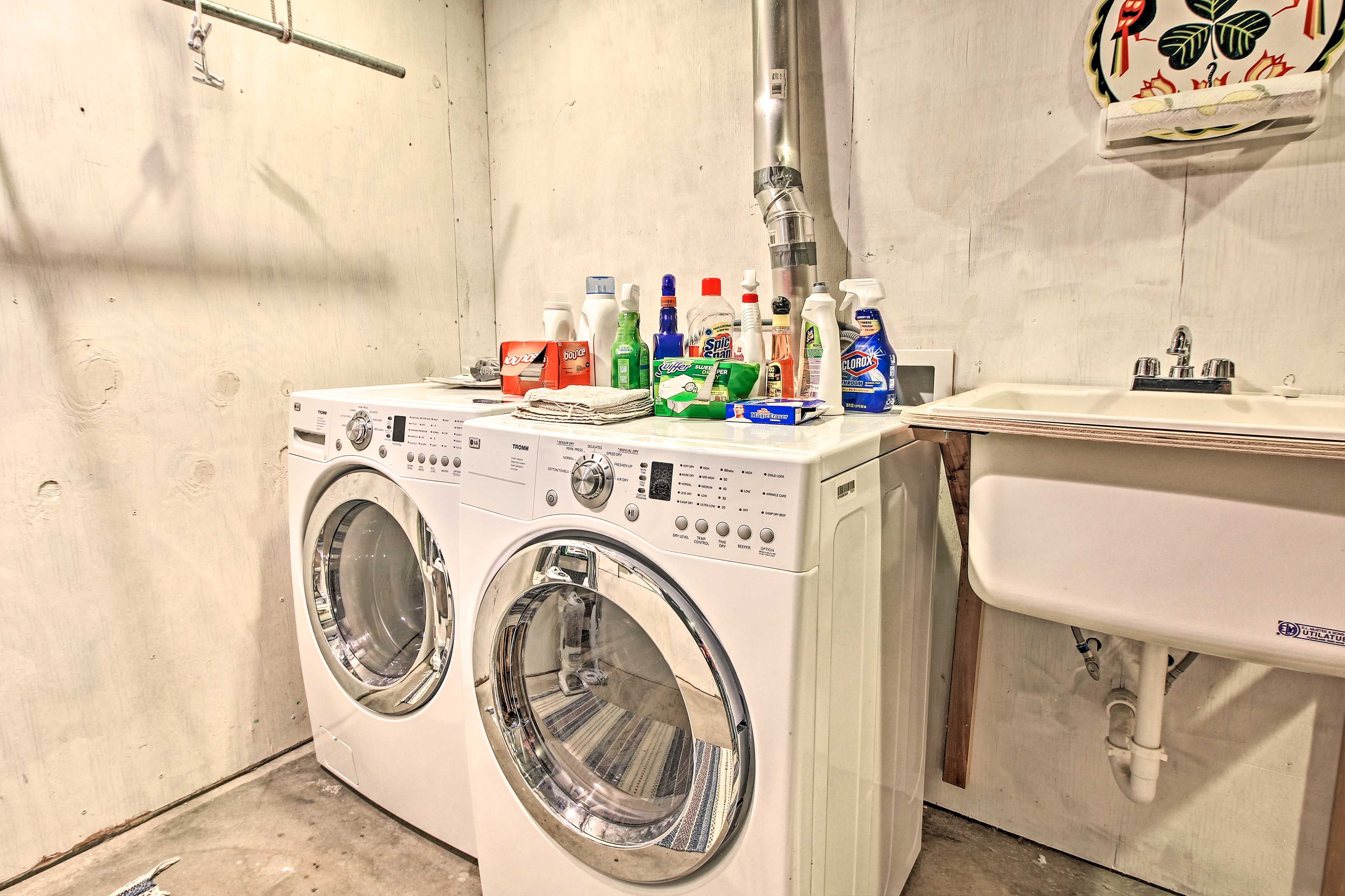 Washer & Dryer